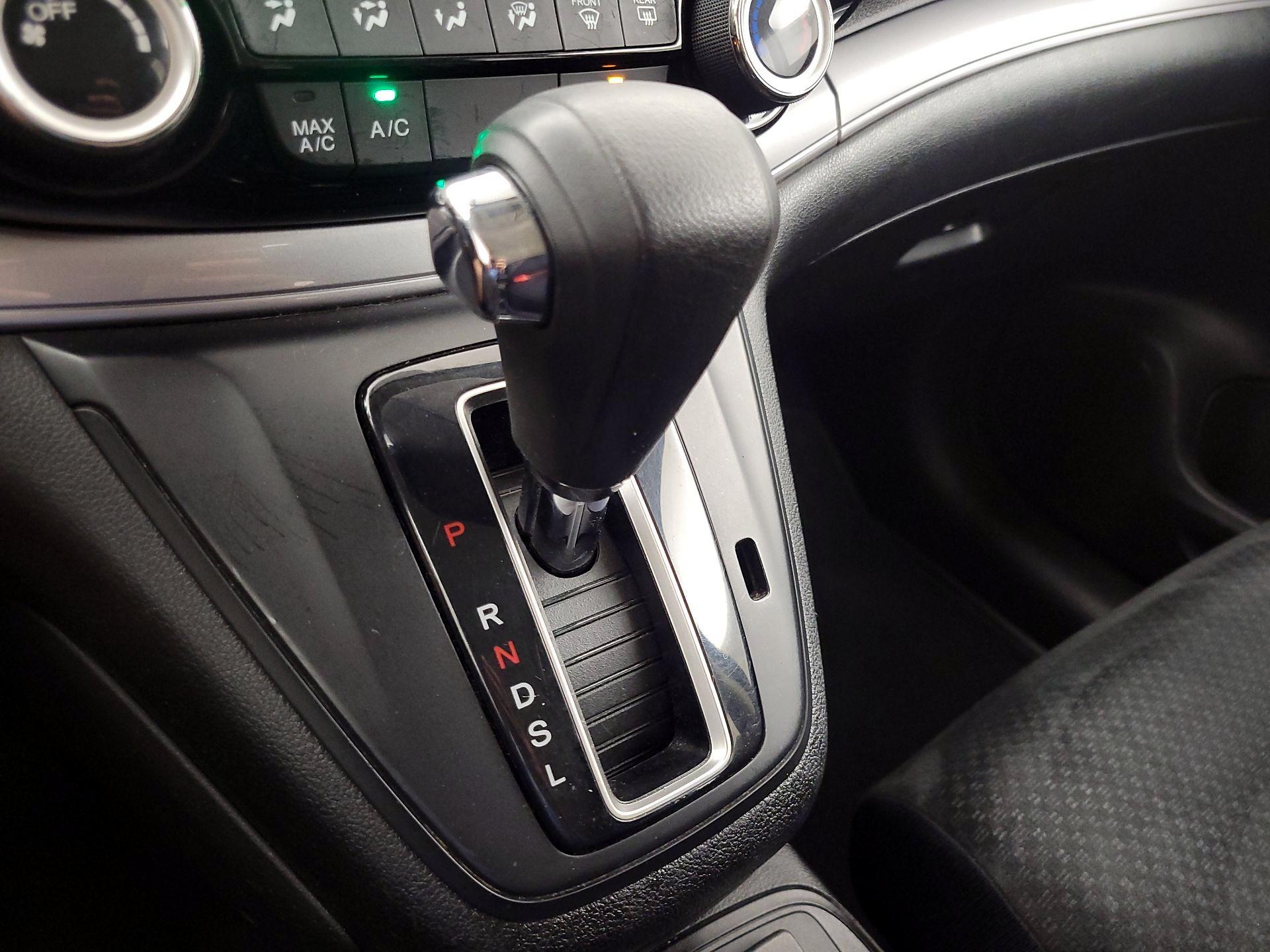 Thumbnail: 2015 Honda CR-V - 17