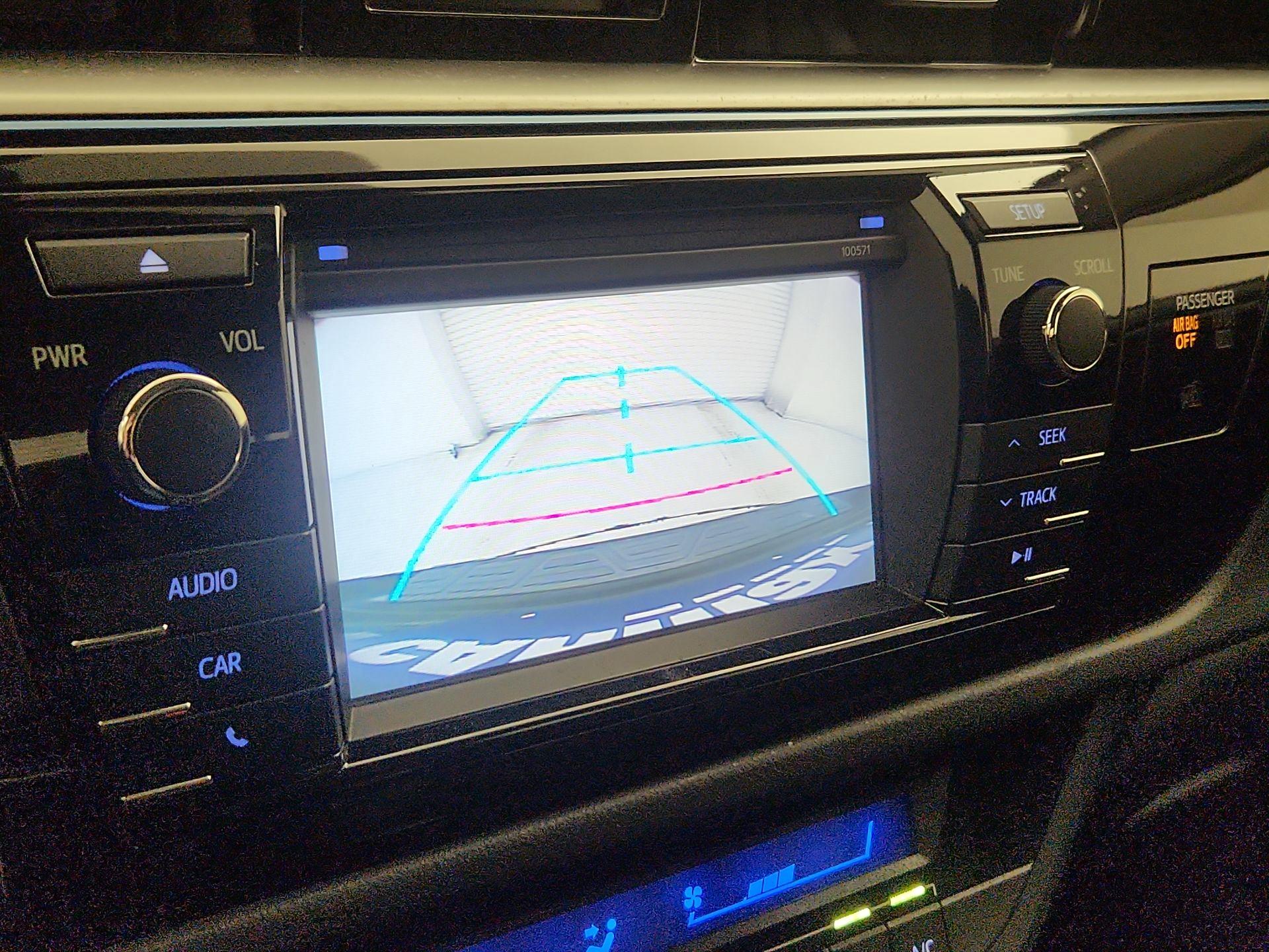 Thumbnail: 2016 Toyota Corolla - 14