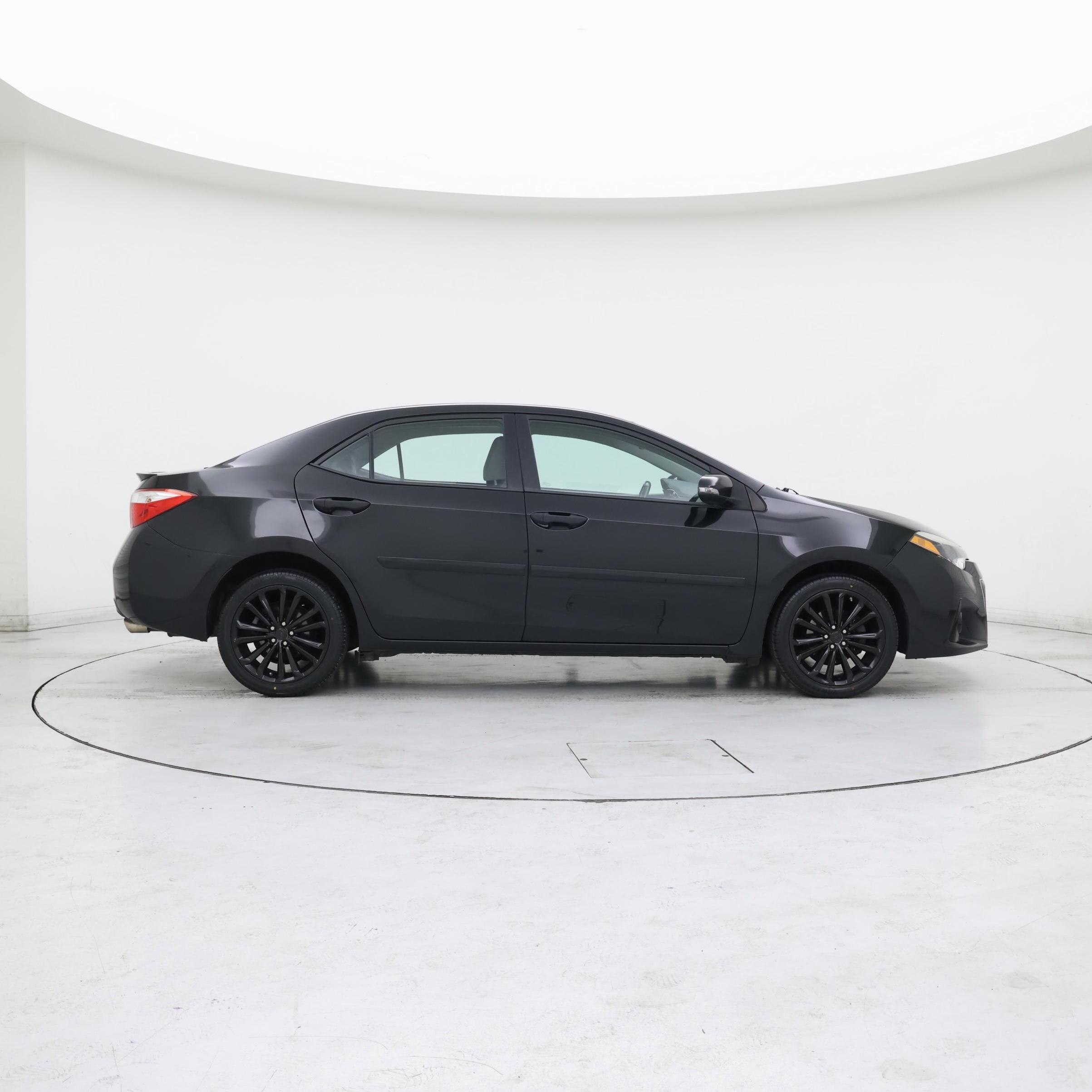 Thumbnail: 2016 Toyota Corolla - 7