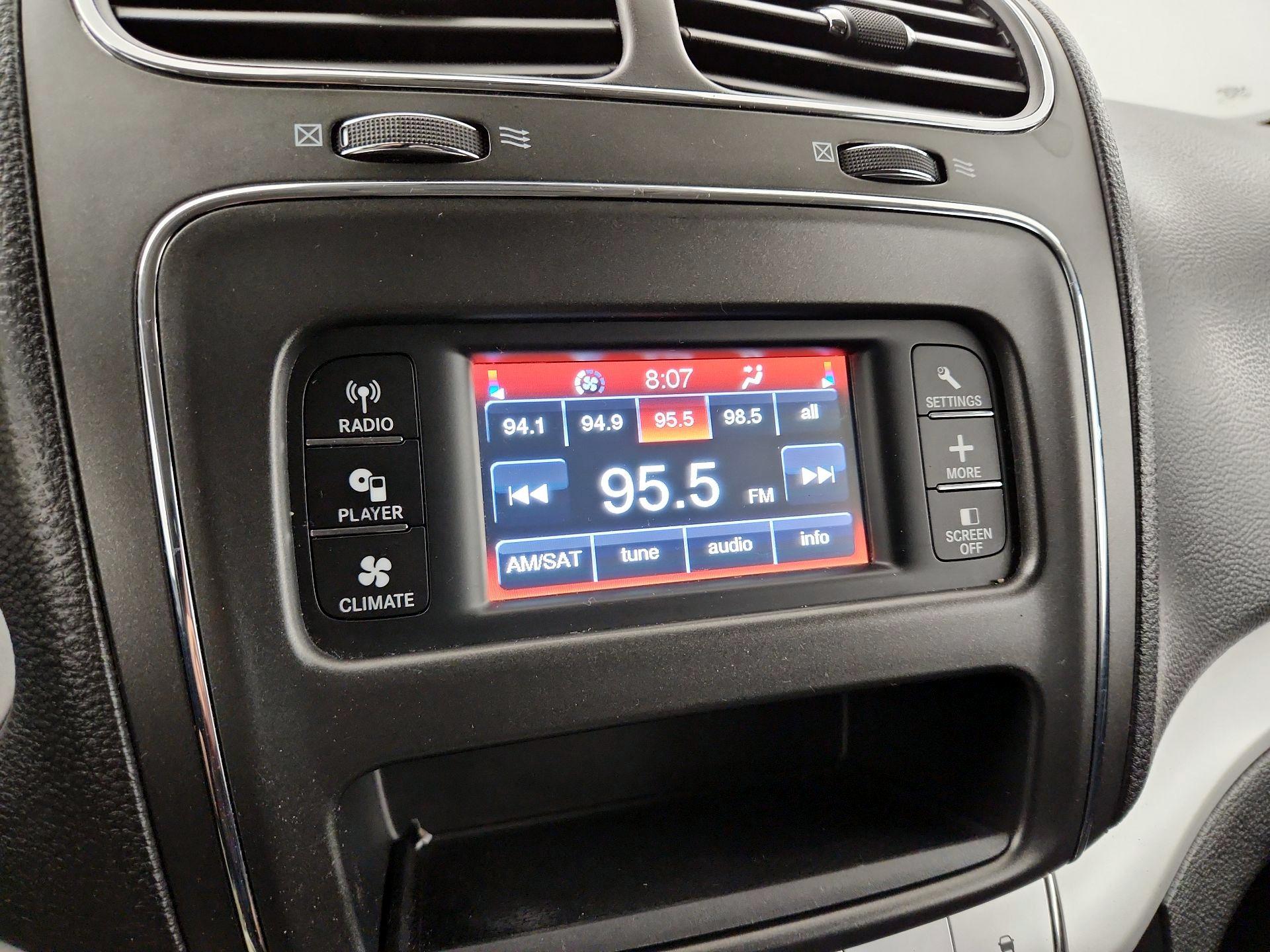 Thumbnail: 2018 Dodge Journey - 14