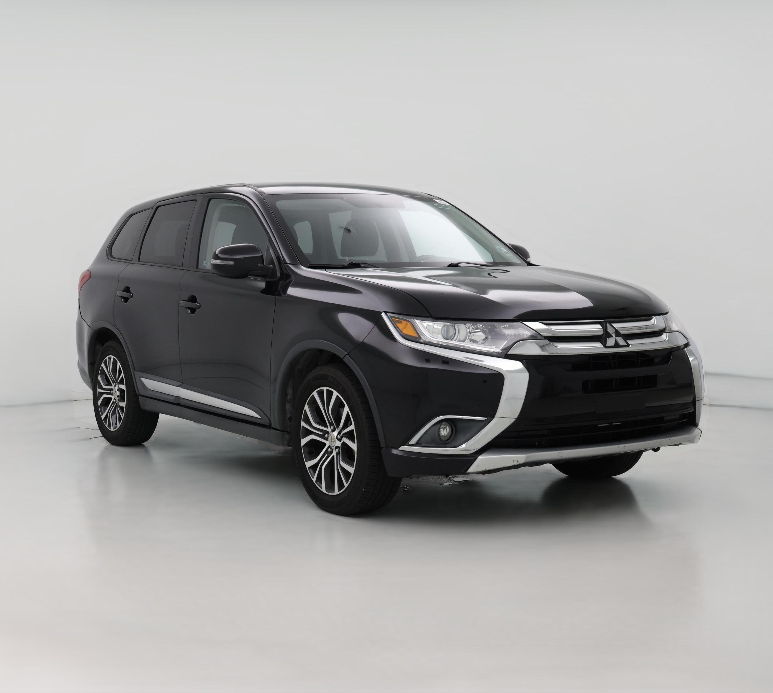 Thumbnail: 2018 Mitsubishi Outlander - 1
