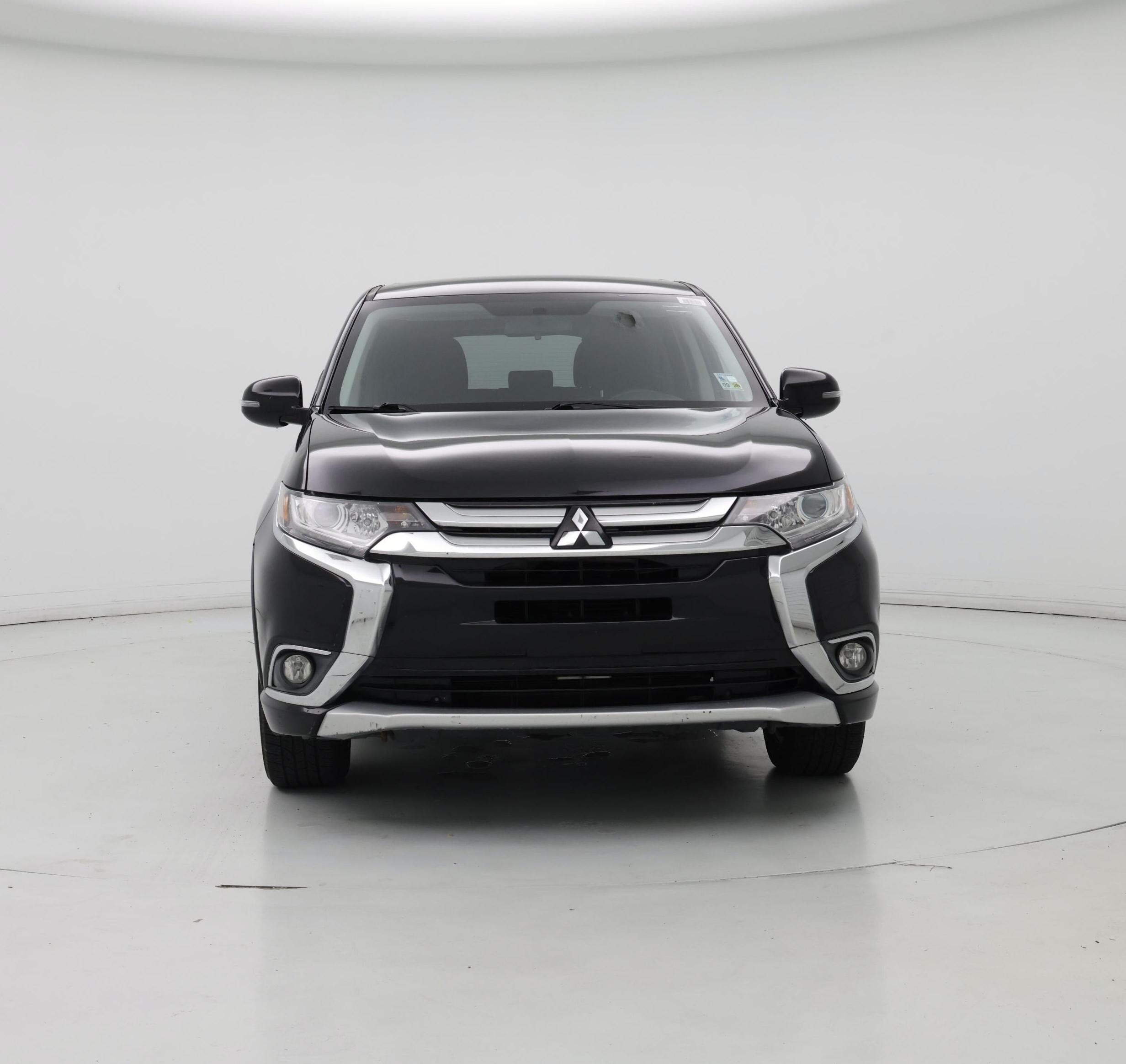 Thumbnail: 2018 Mitsubishi Outlander - 5