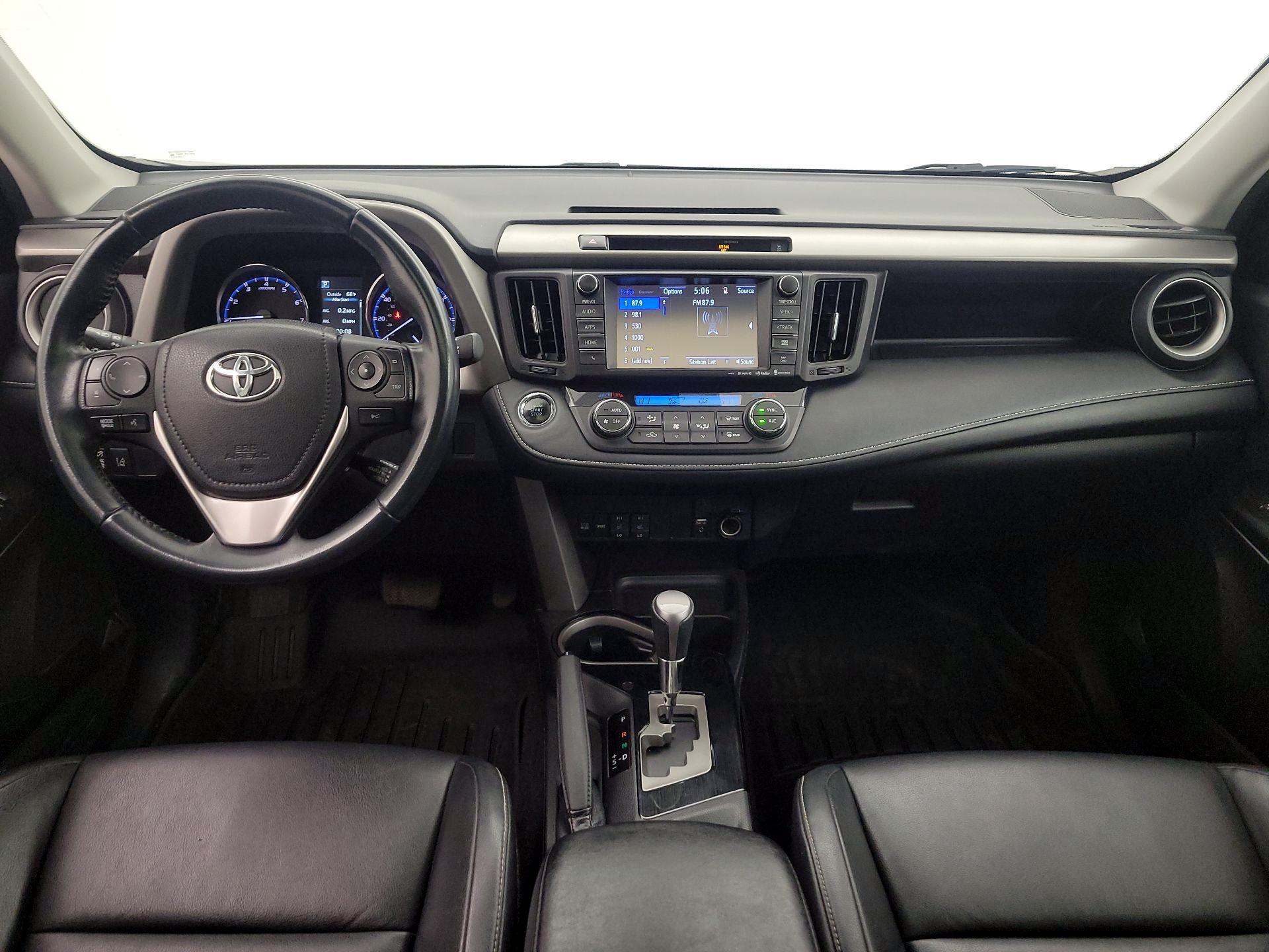 Thumbnail: 2016 Toyota RAV4 - 9