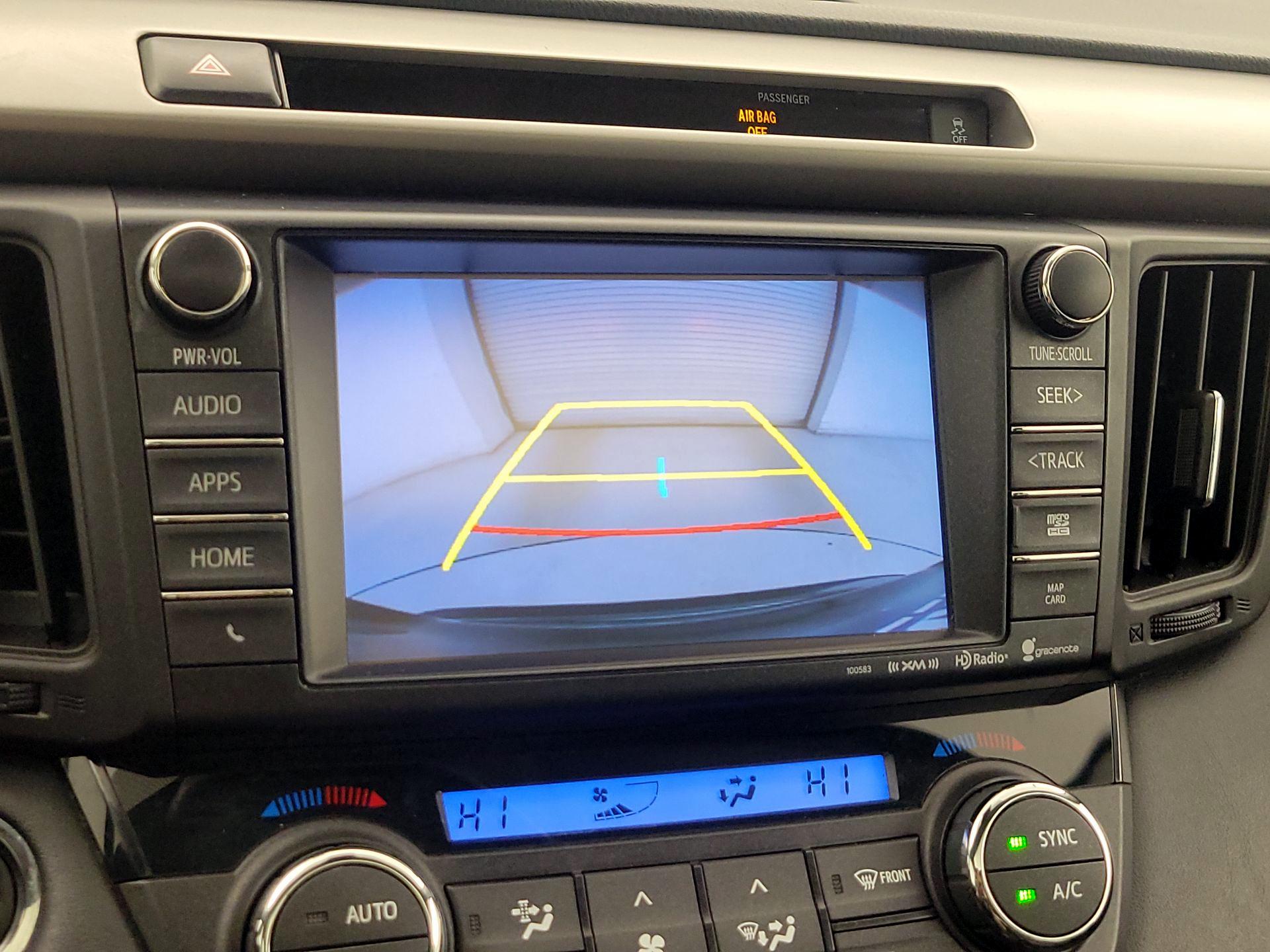 Thumbnail: 2016 Toyota RAV4 - 14