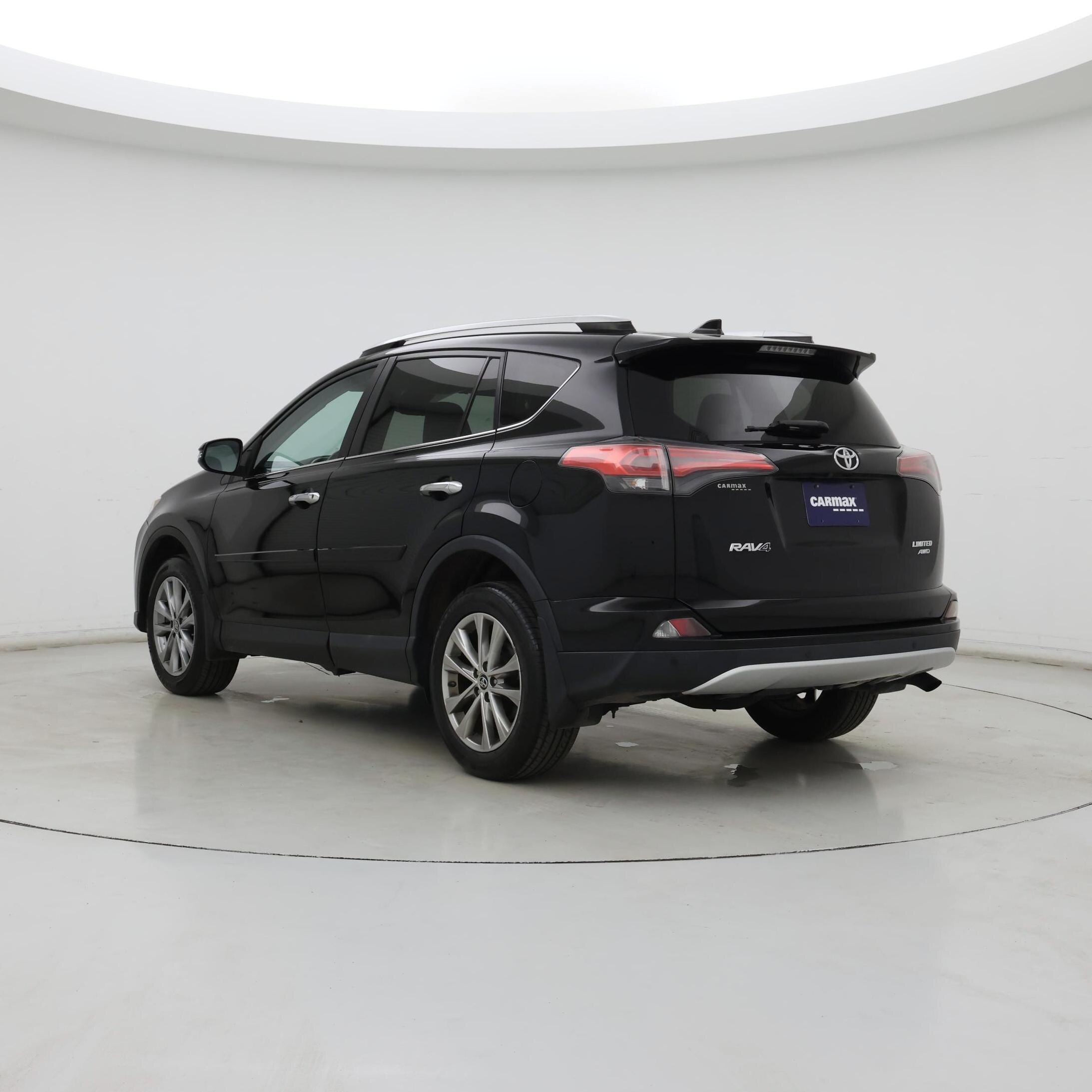 Thumbnail: 2016 Toyota RAV4 - 2