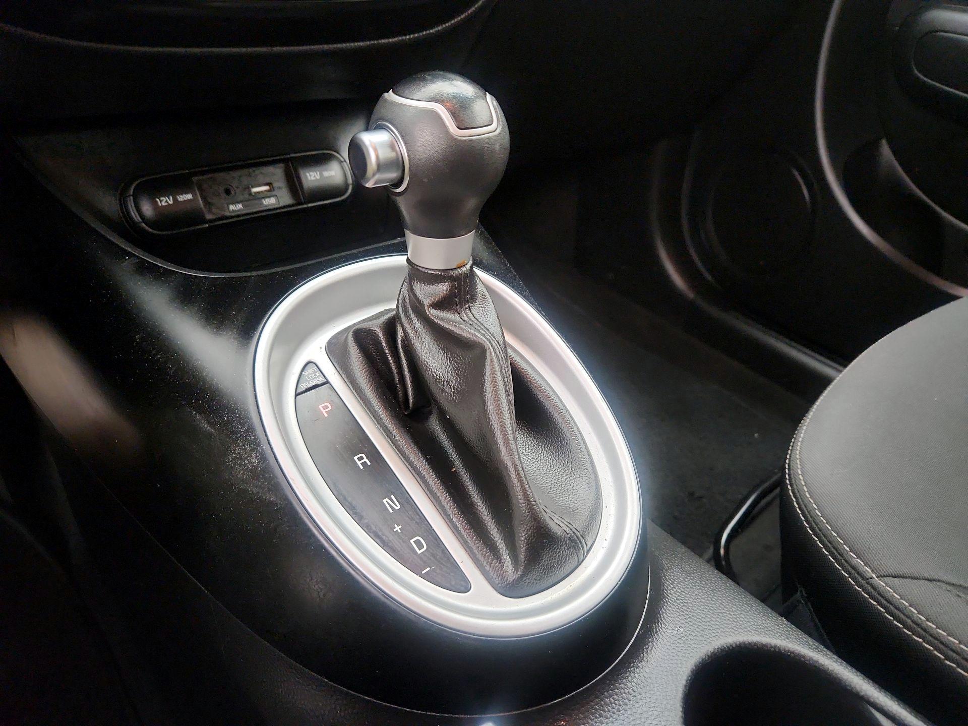 Thumbnail: 2018 Kia Soul - 16