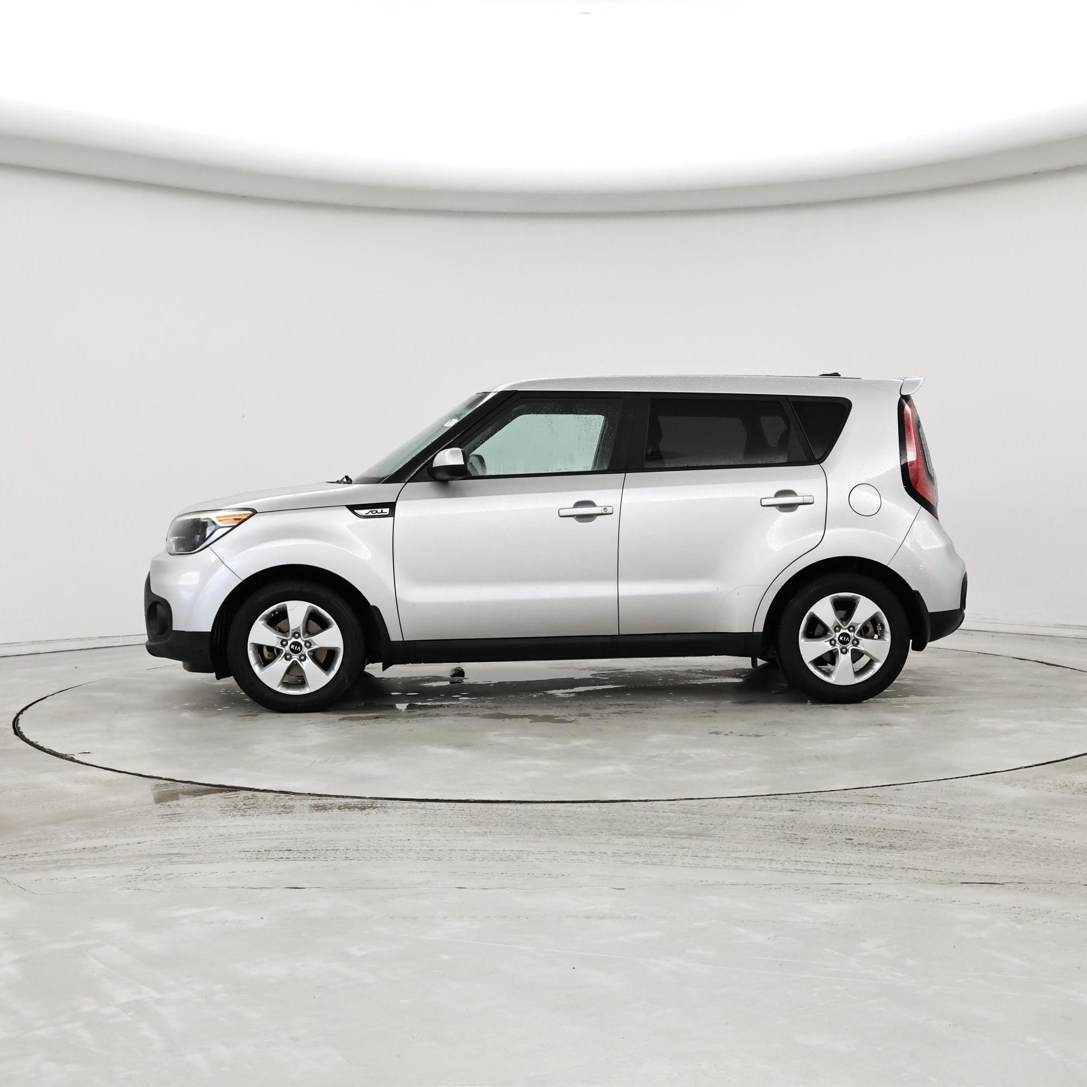 Thumbnail: 2018 Kia Soul - 3