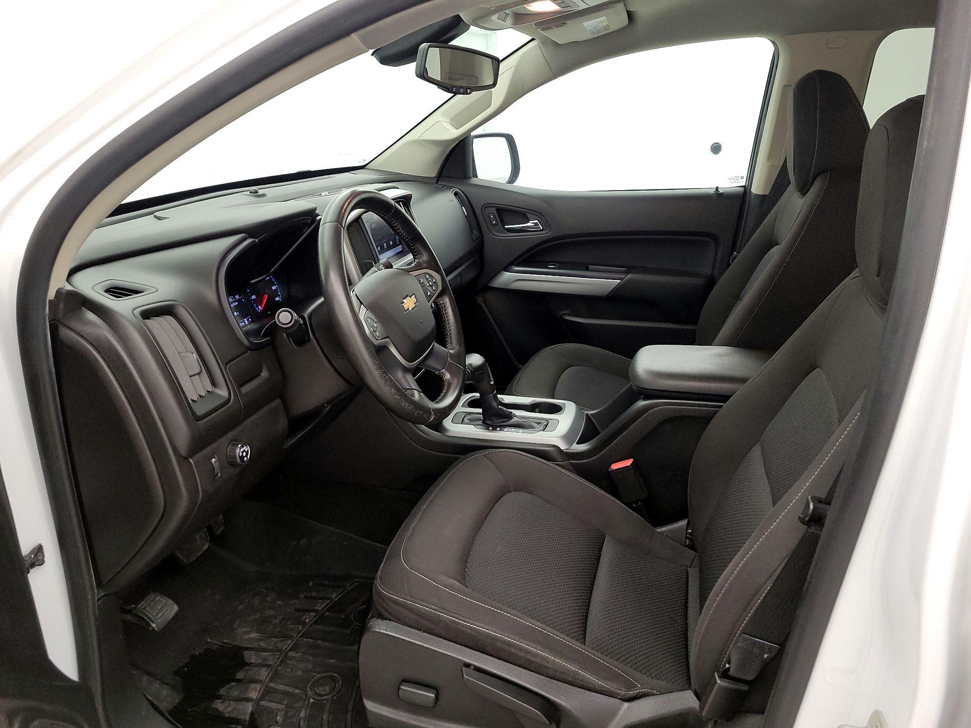 Thumbnail: 2015 Chevrolet Colorado - 11