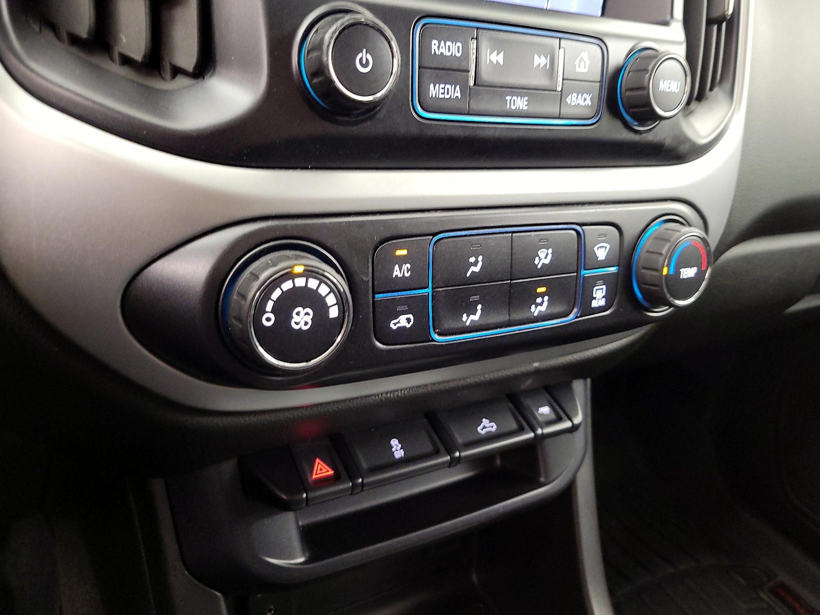 2015 Chevrolet Colorado LT - Photo 17