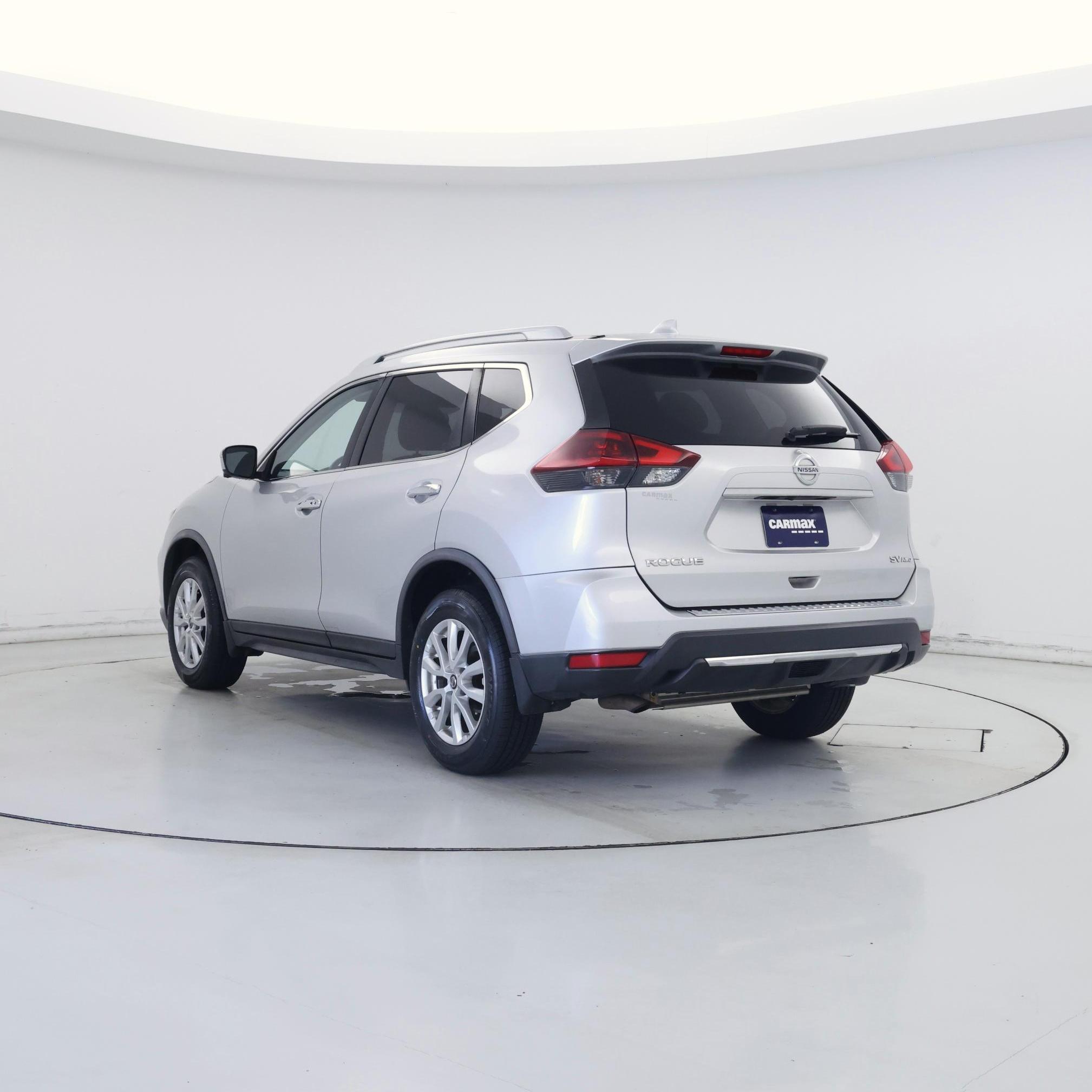 Thumbnail: 2017 Nissan Rogue - 2