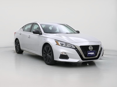 Silver 2019 Nissan Altima SR