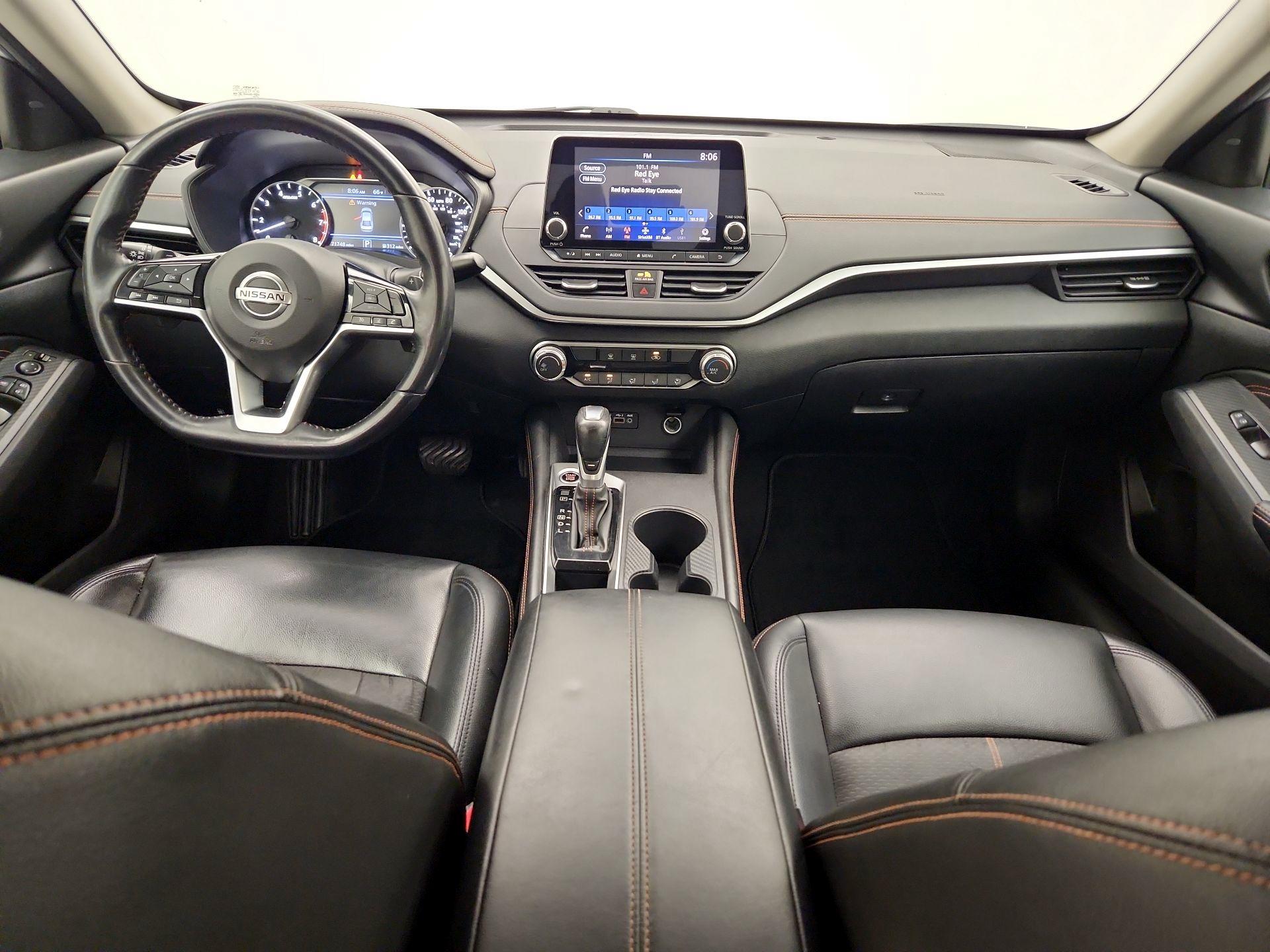 Thumbnail: 2019 Nissan Altima - 9