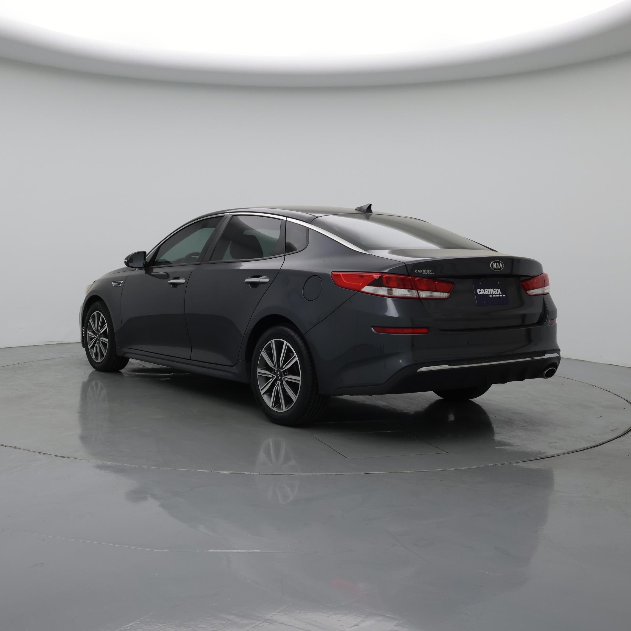 Thumbnail: 2019 Kia Optima - 2