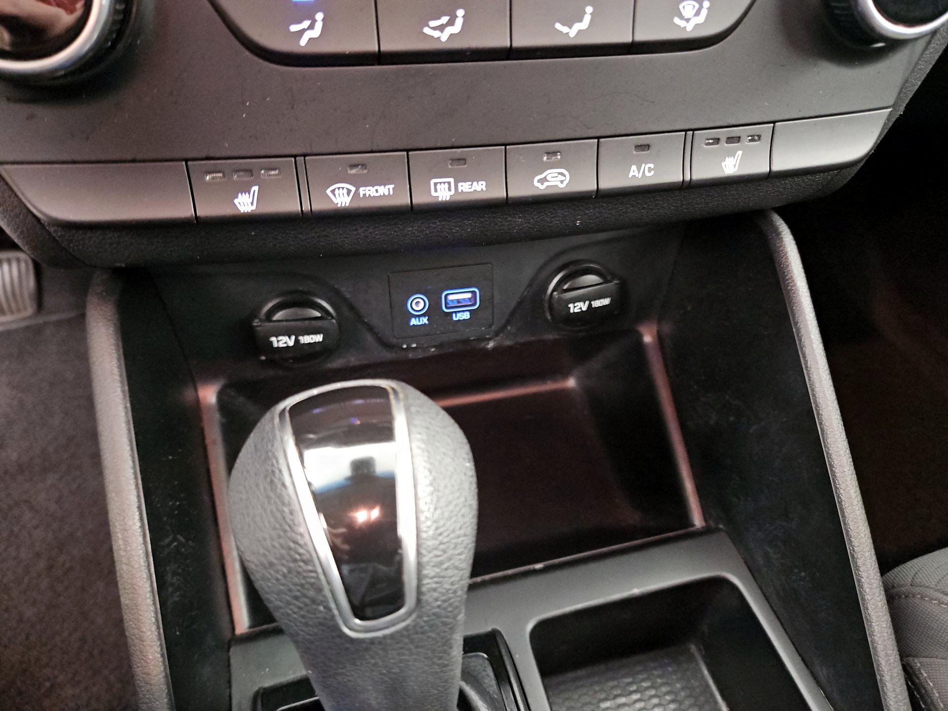 Thumbnail: 2019 Hyundai Tucson - 18