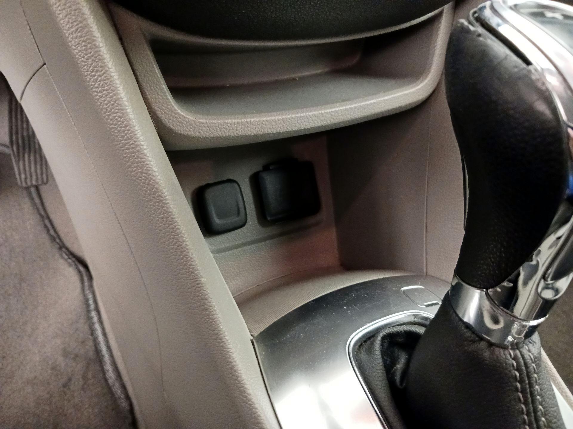 Thumbnail: 2016 Buick Encore - 19