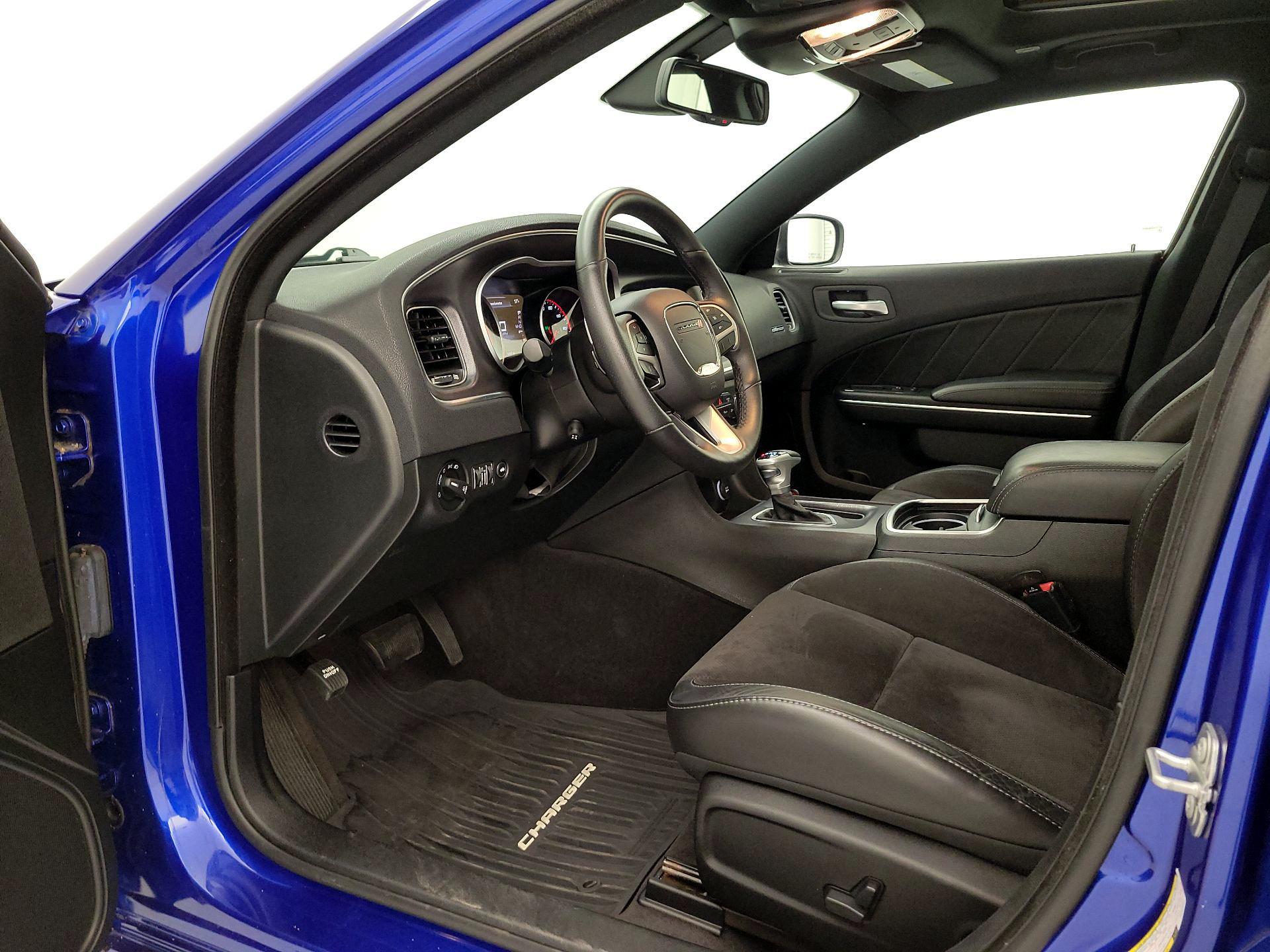 Thumbnail: 2018 Dodge Charger - 11