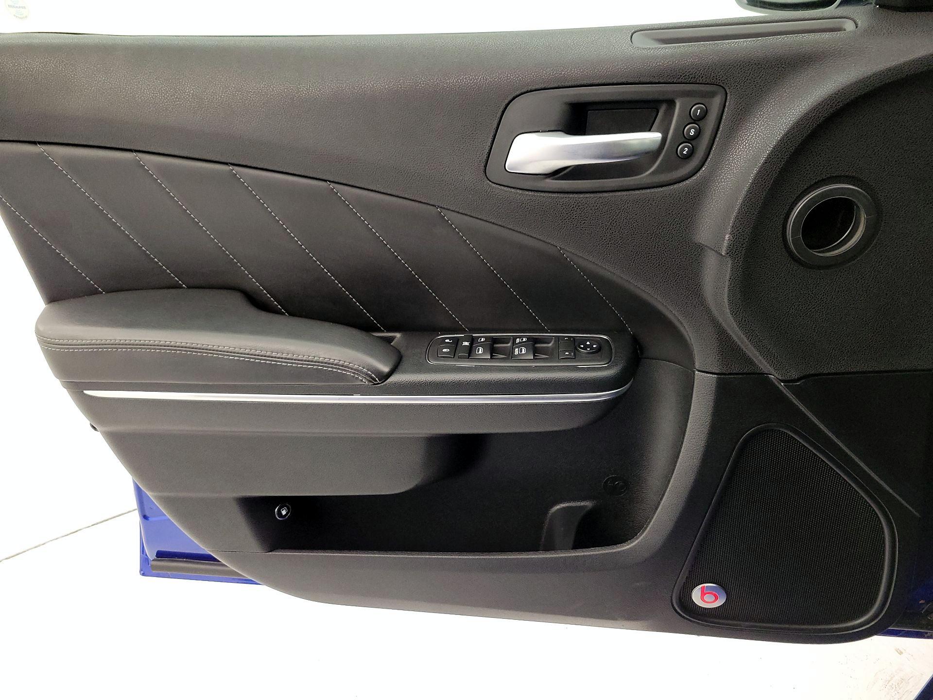 Thumbnail: 2018 Dodge Charger - 12