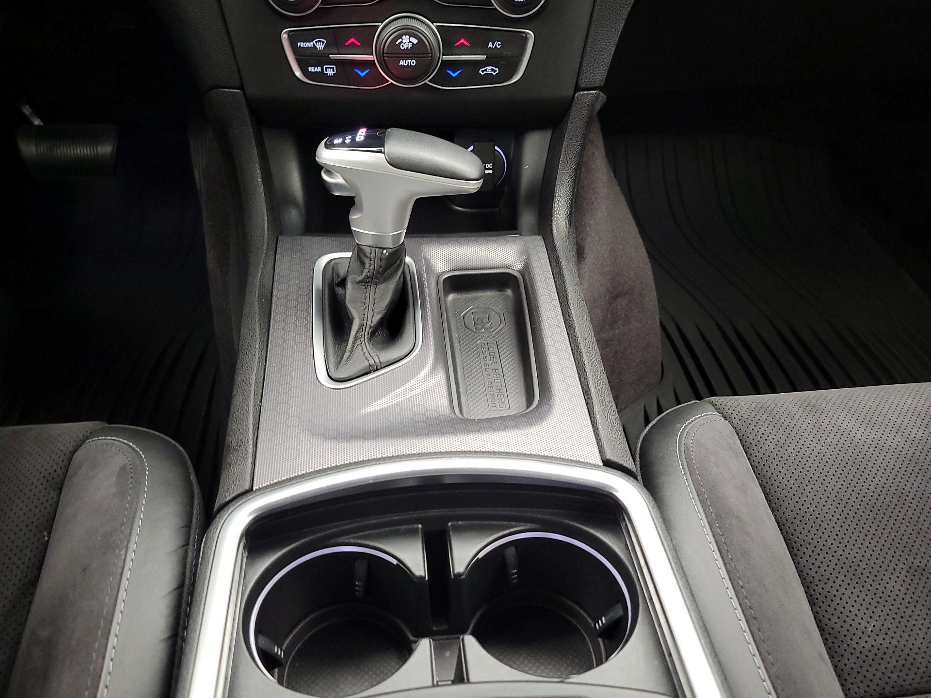 Thumbnail: 2018 Dodge Charger - 17