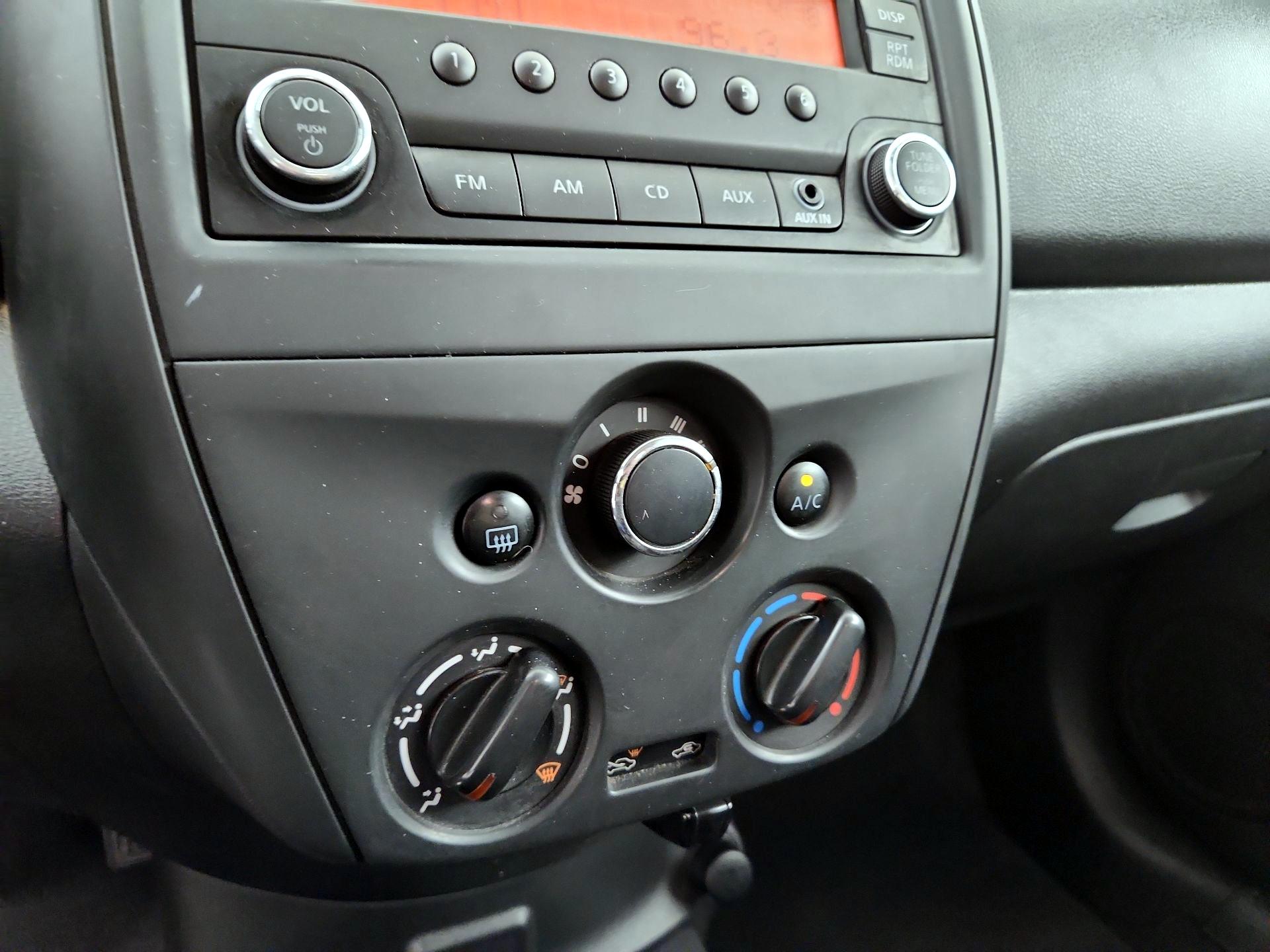 Thumbnail: 2017 Nissan Versa - 15
