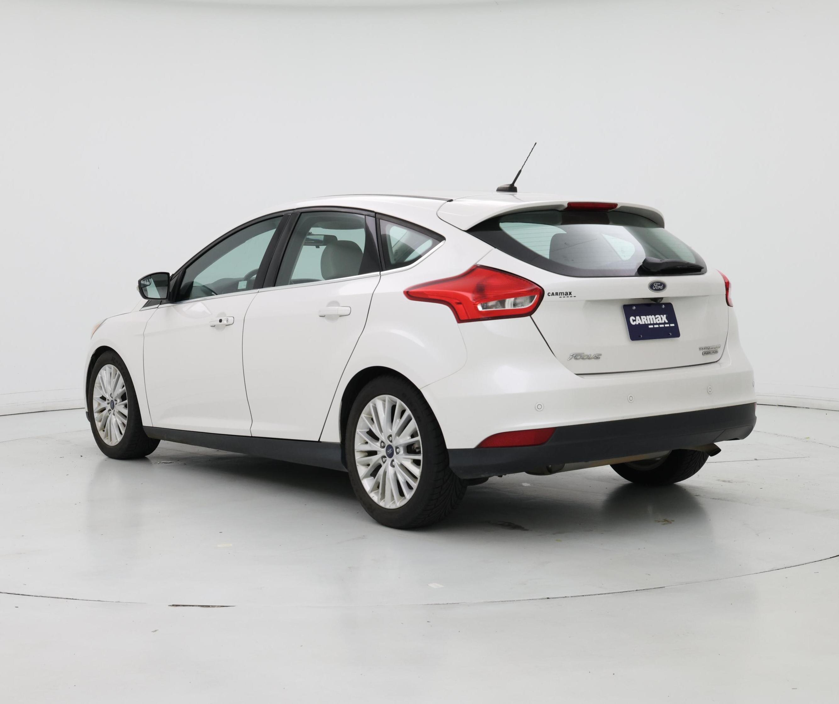 Thumbnail: 2016 Ford Focus - 2