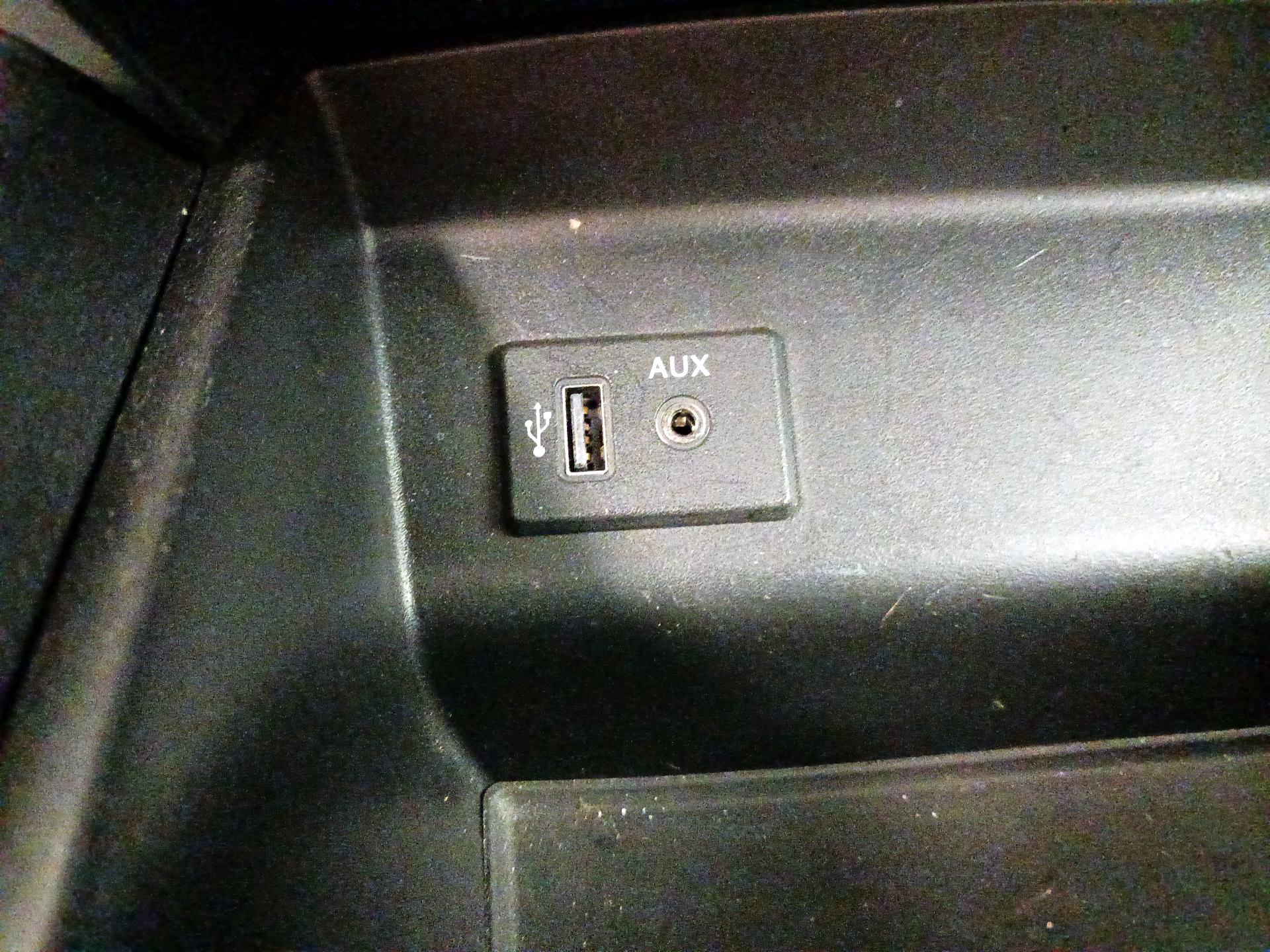 Thumbnail: 2017 Nissan Altima - 18