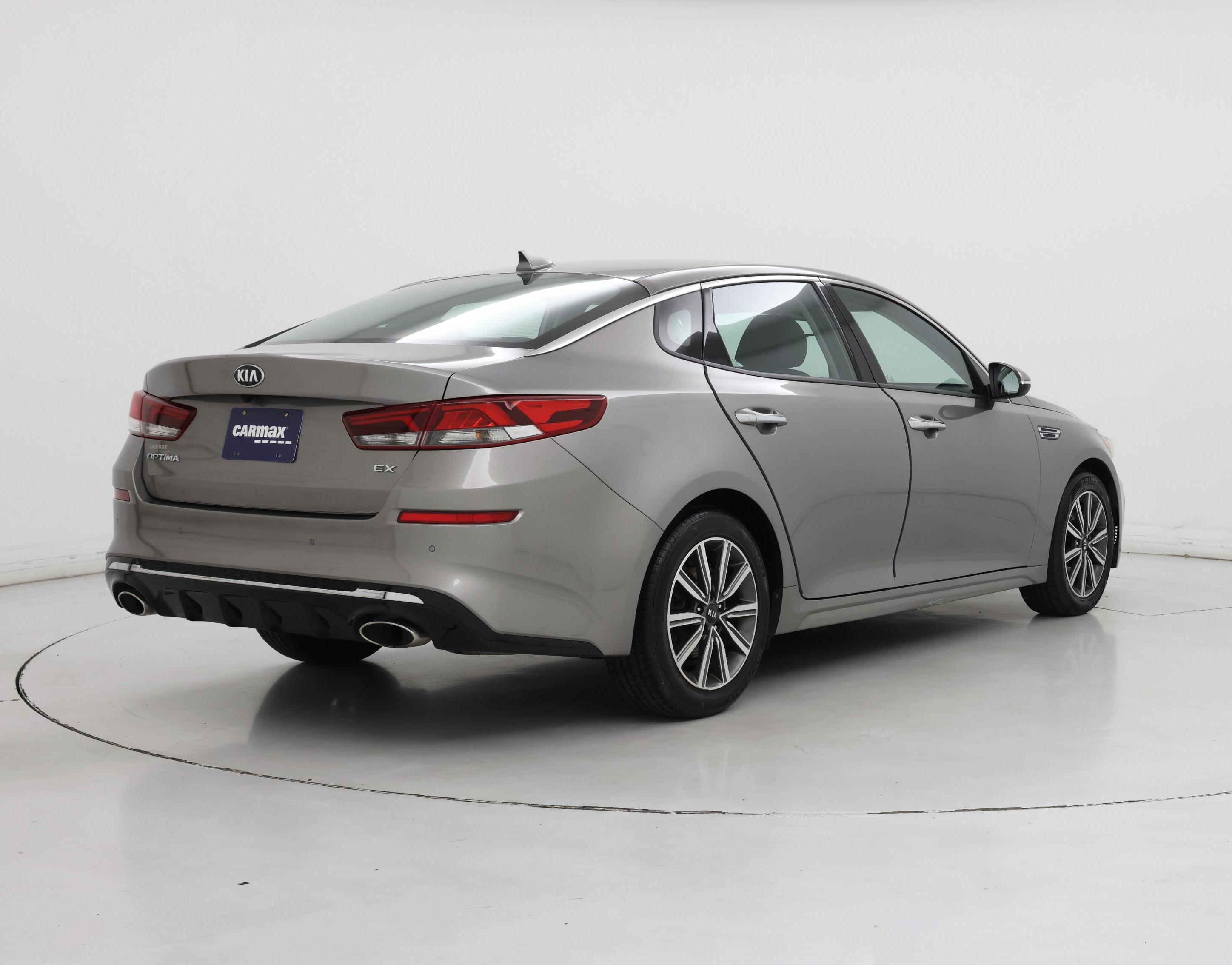 Thumbnail: 2019 Kia Optima - 8
