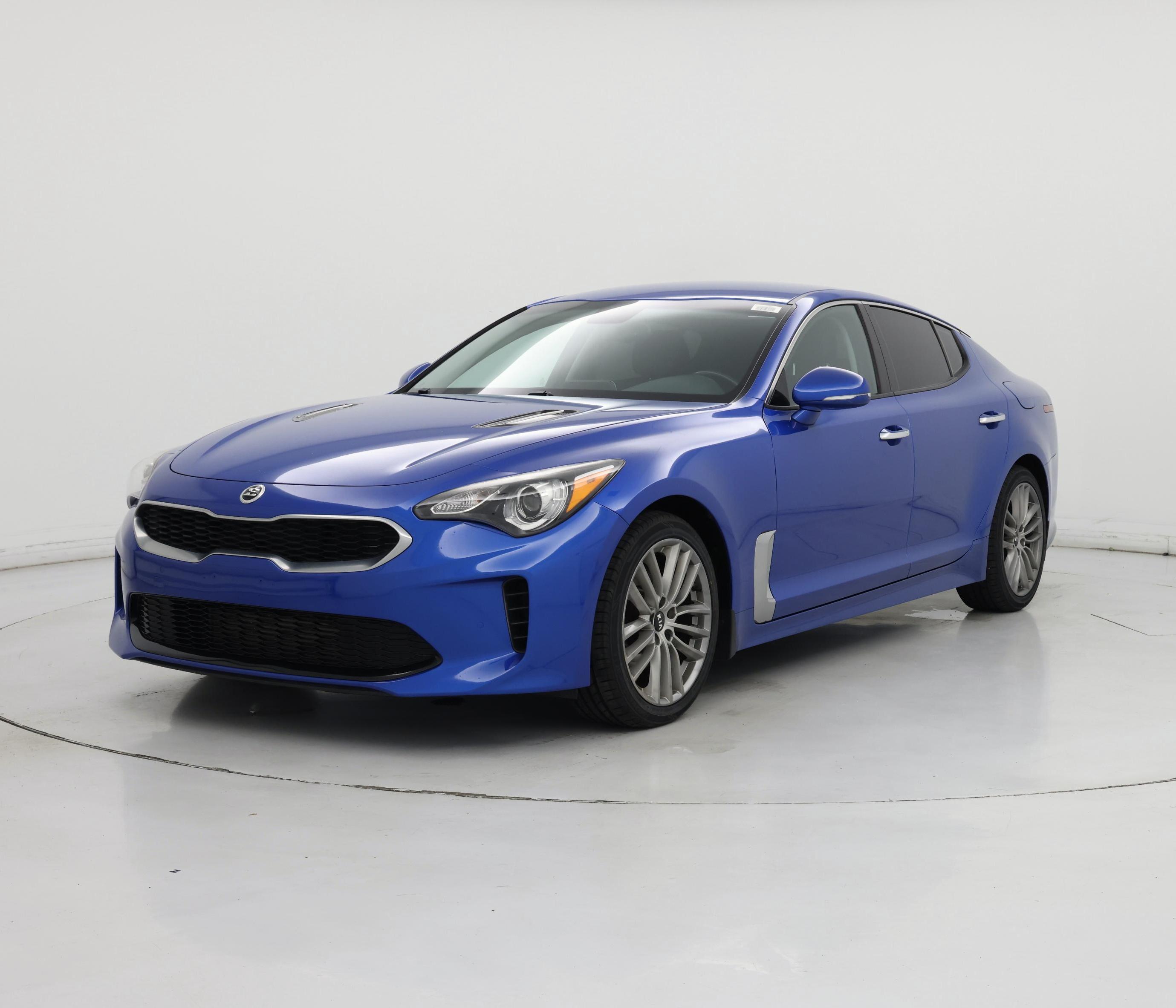 Thumbnail: 2018 Kia Stinger - 4