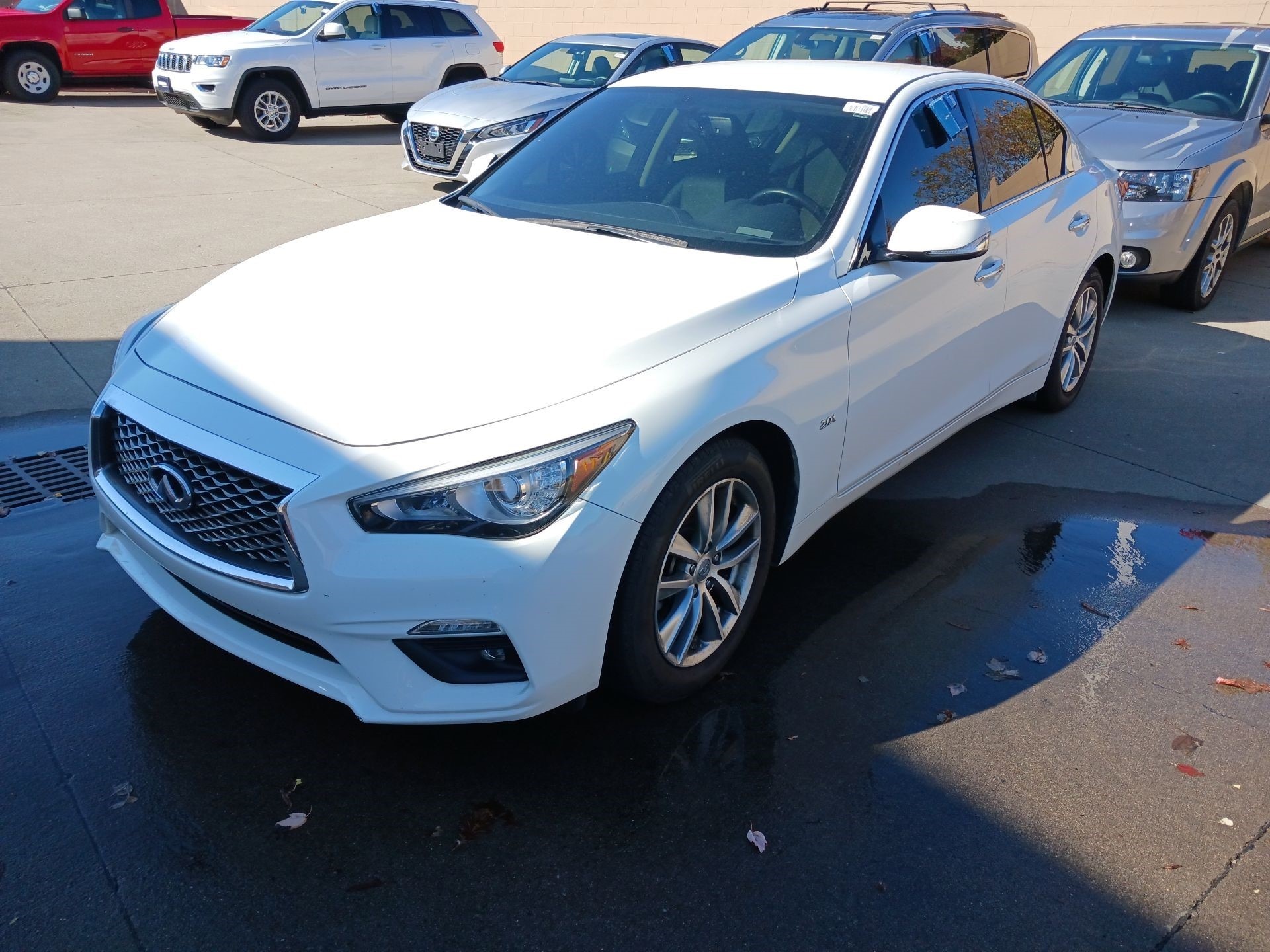 Thumbnail: 2018 INFINITI Q50 - 2