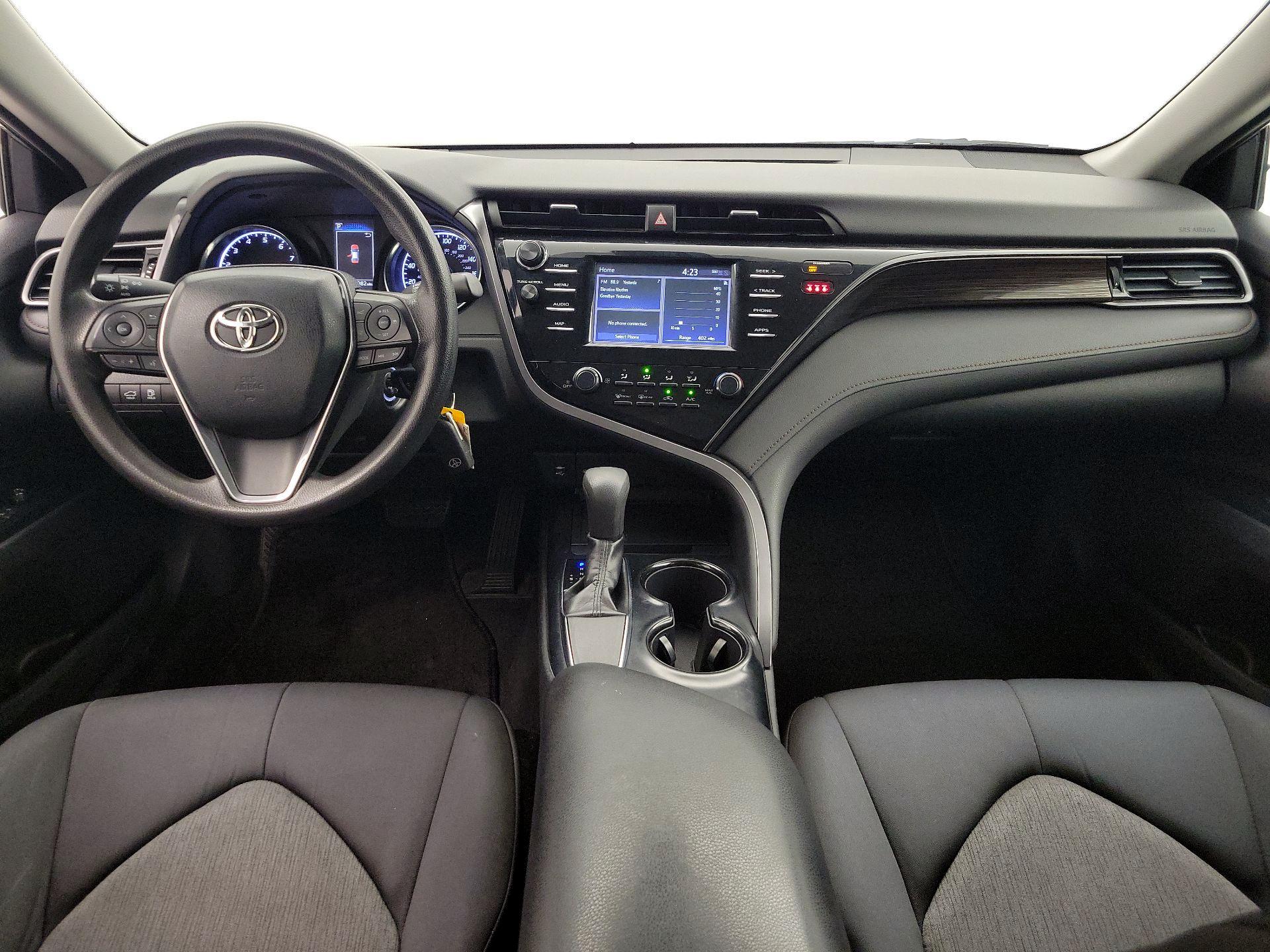 Thumbnail: 2019 Toyota Camry - 9