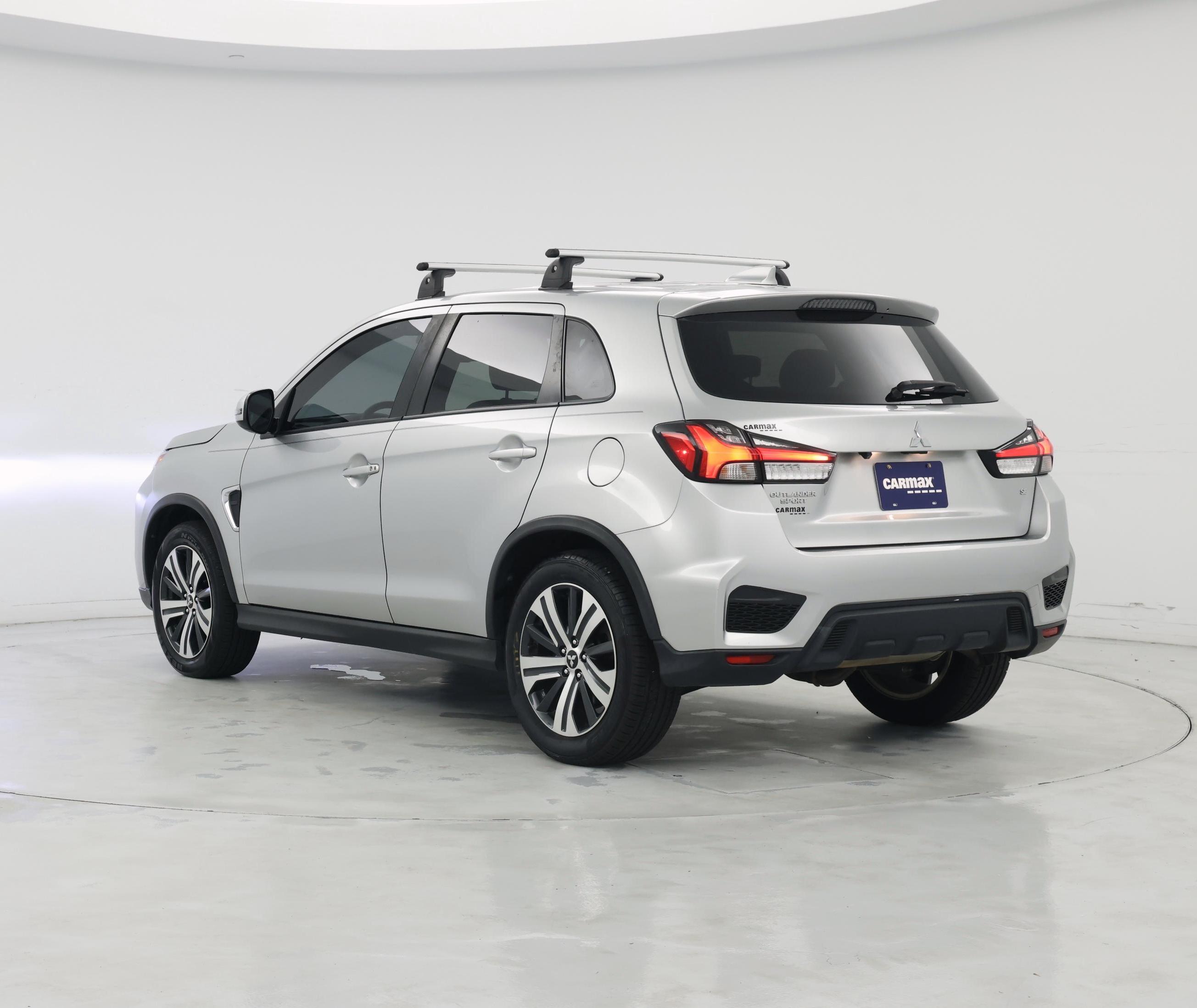 Thumbnail: 2020 Mitsubishi Outlander Sport - 2