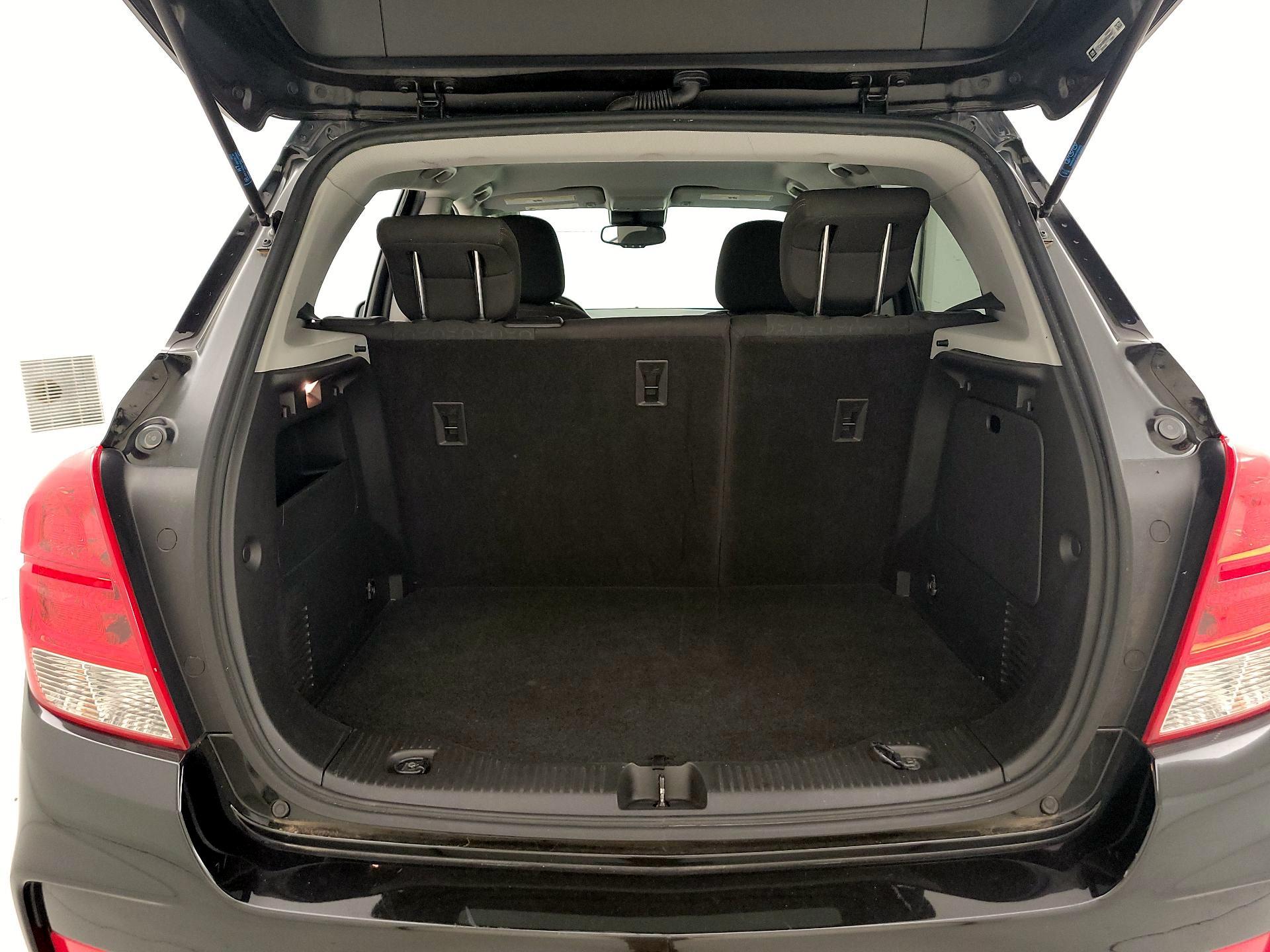 Thumbnail: 2021 Chevrolet Trax - 20