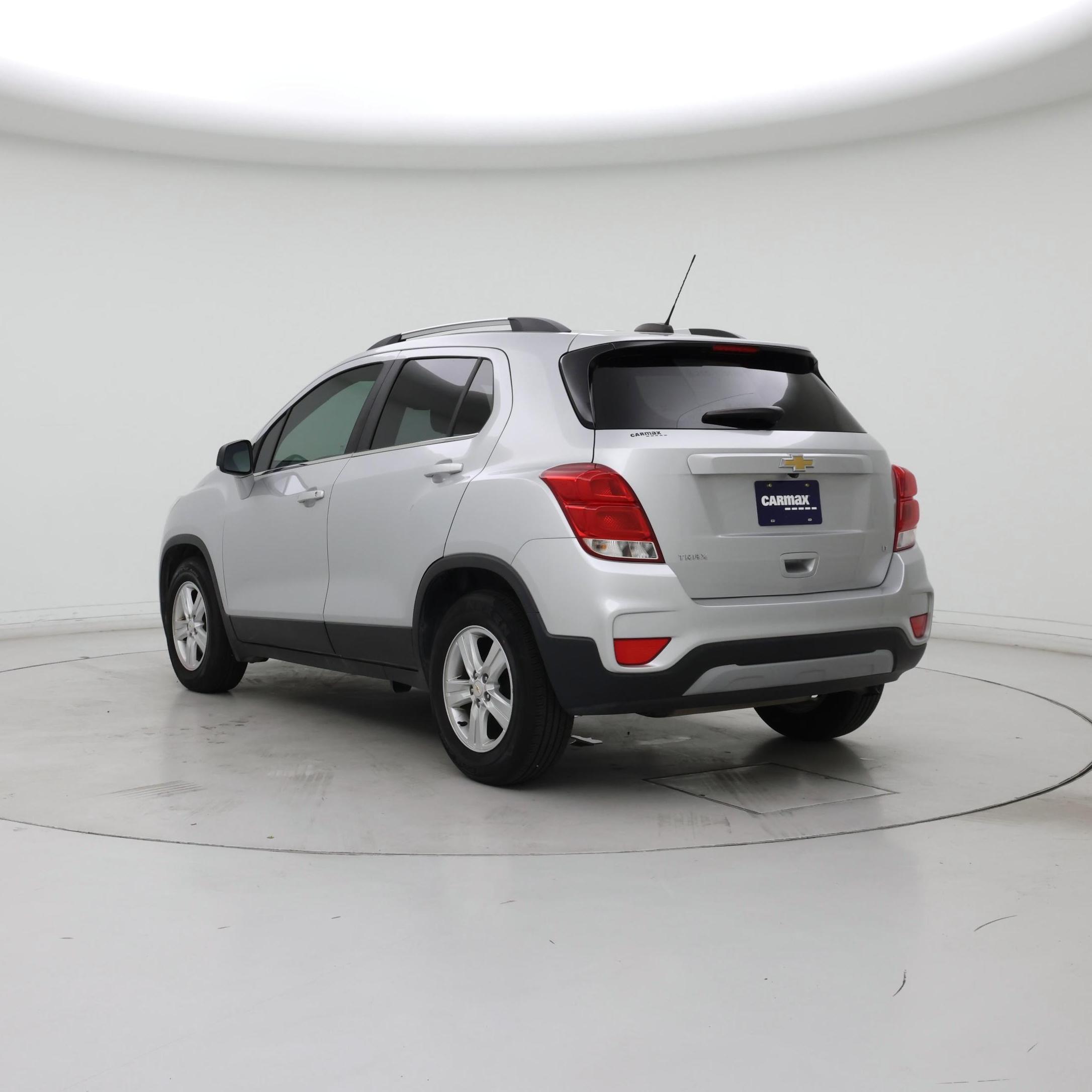 Thumbnail: 2020 Chevrolet Trax - 2