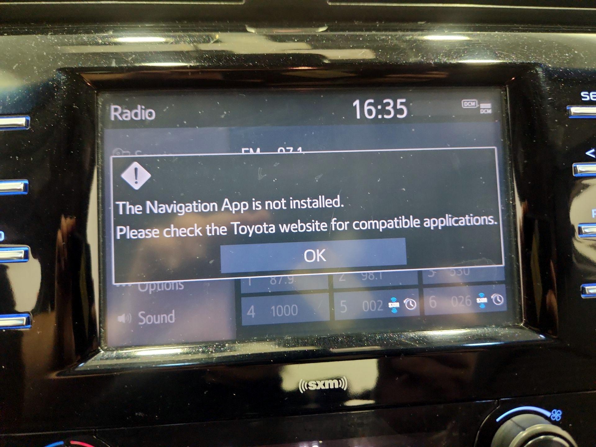 Thumbnail: 2020 Toyota Camry - 14