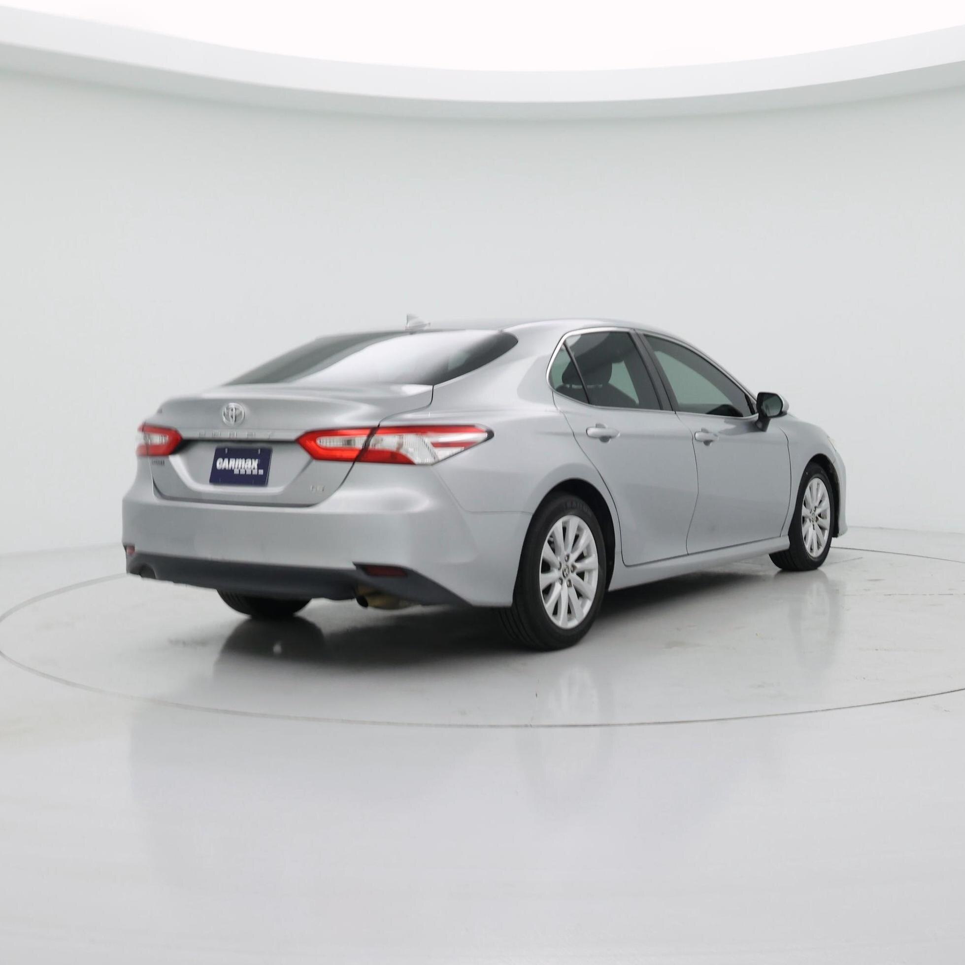 Thumbnail: 2020 Toyota Camry - 8