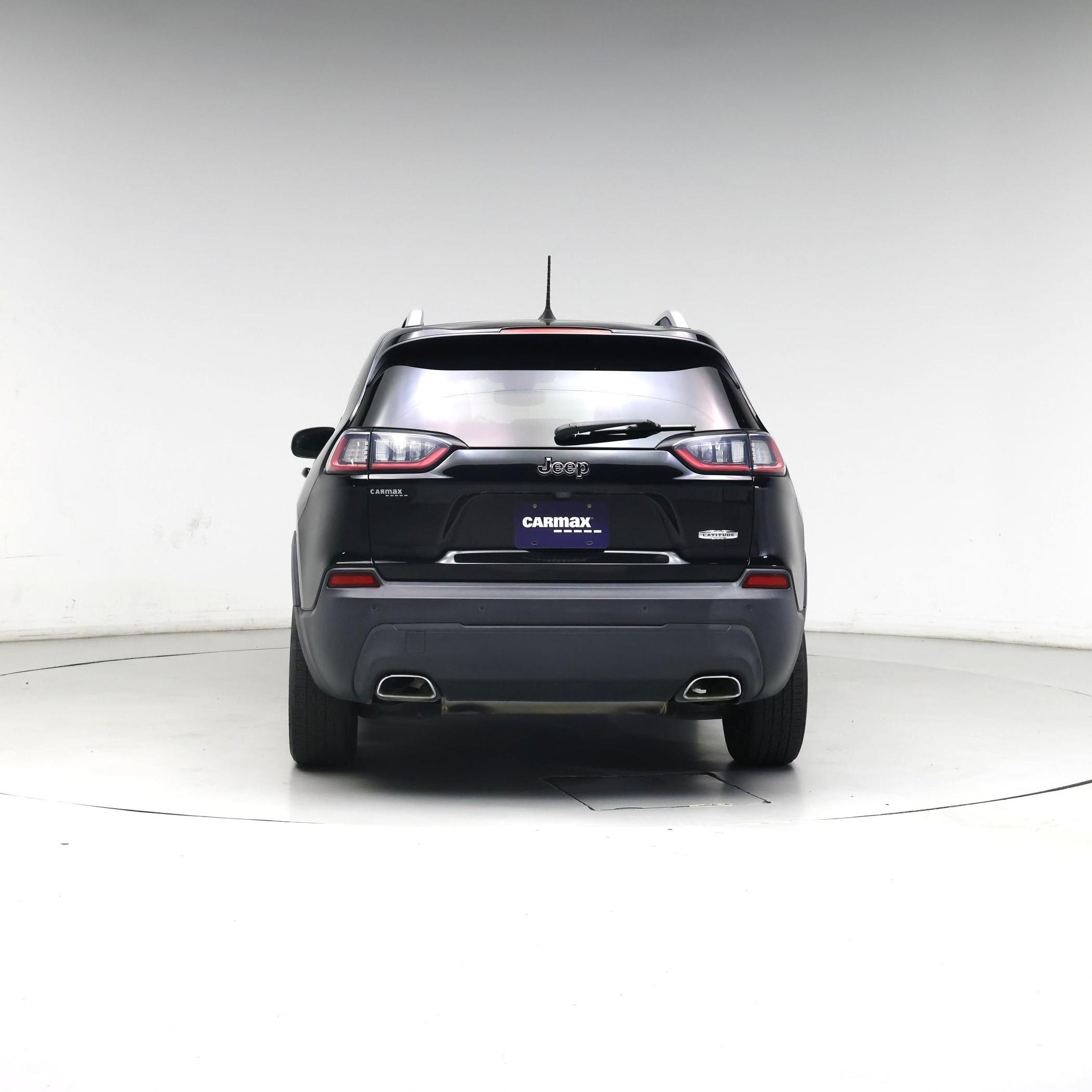 Thumbnail: 2019 Jeep Cherokee - 6