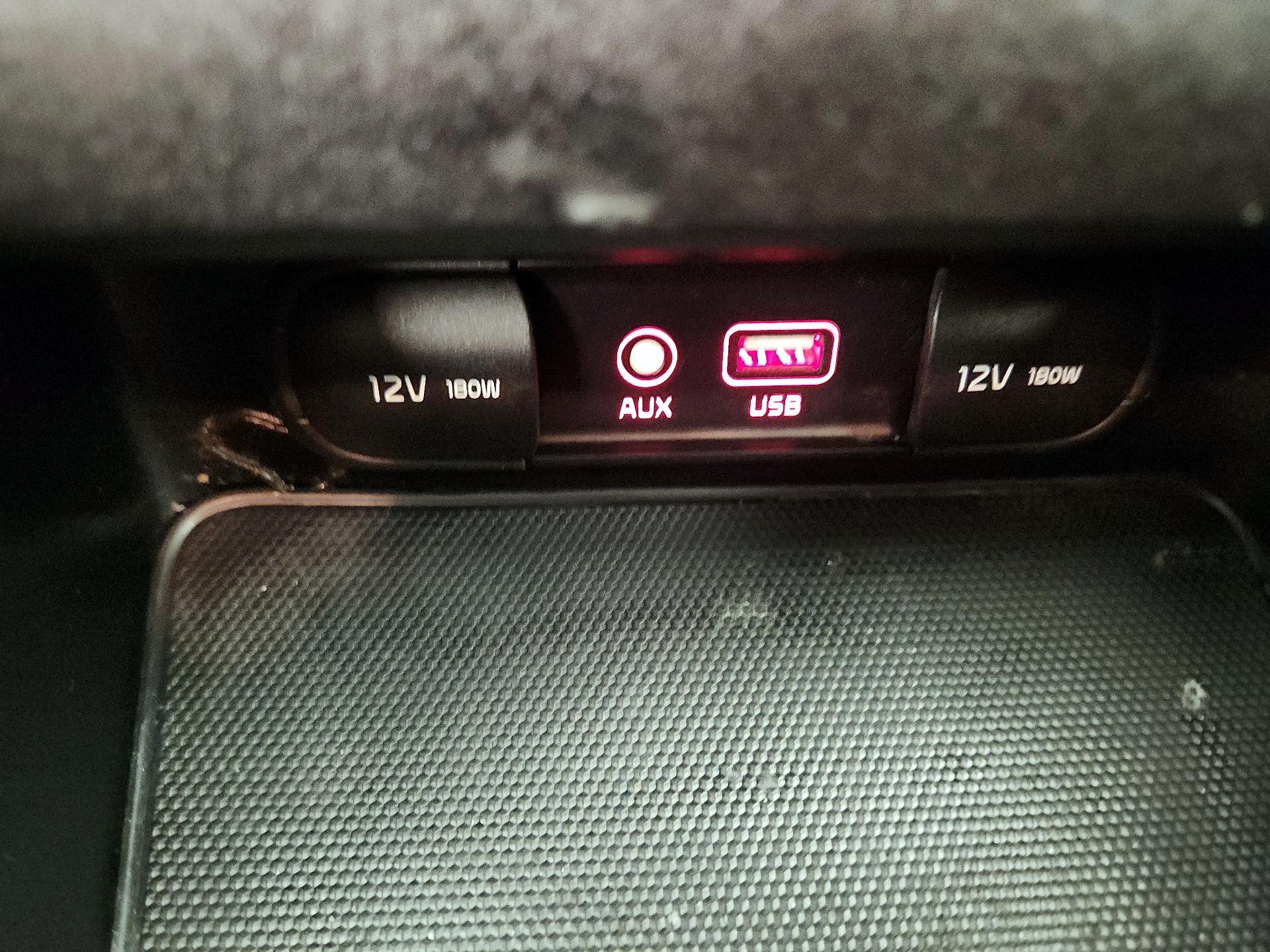 Thumbnail: 2021 Kia Forte - 18