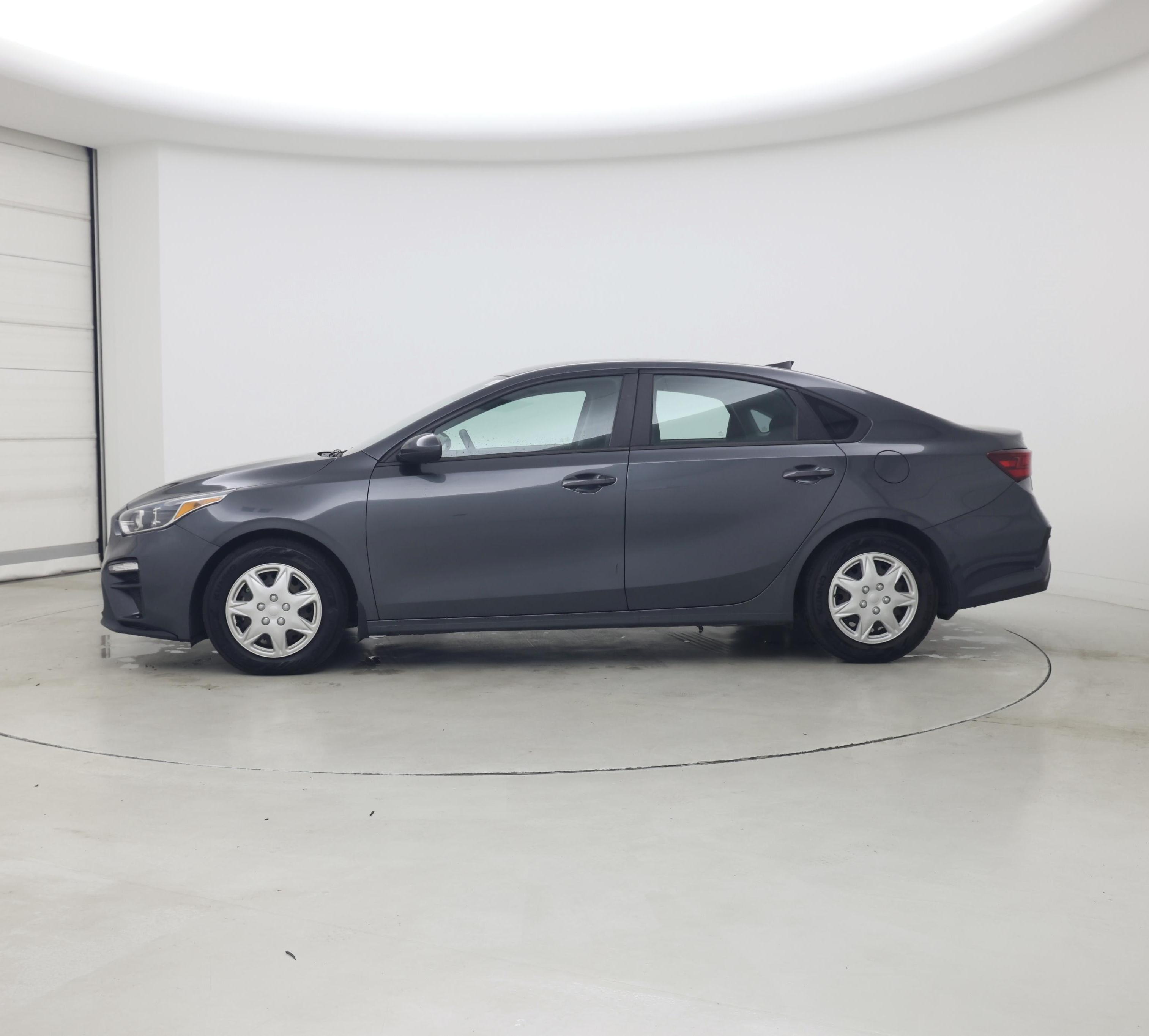 Thumbnail: 2021 Kia Forte - 3
