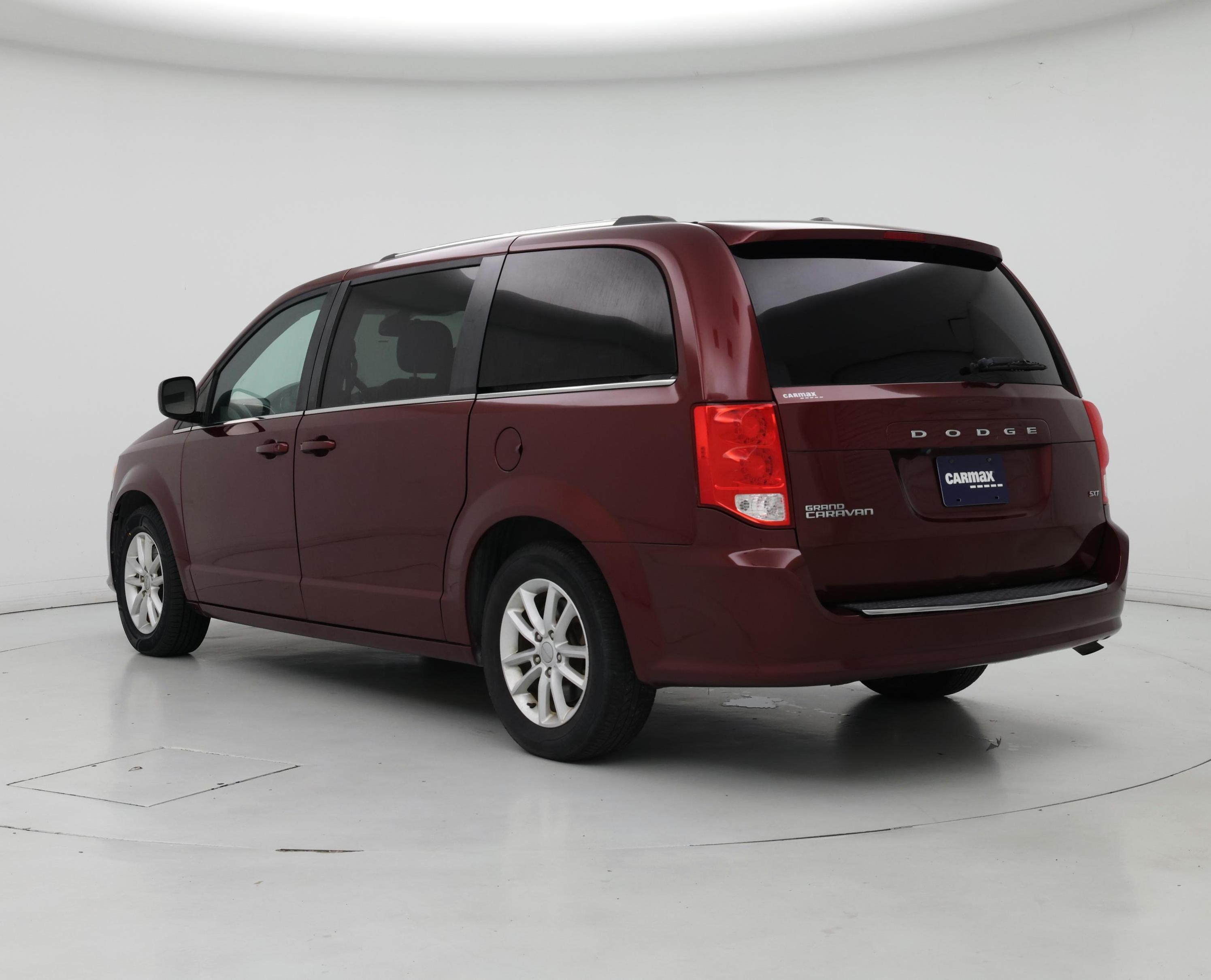 Thumbnail: 2020 Dodge Grand Caravan - 2