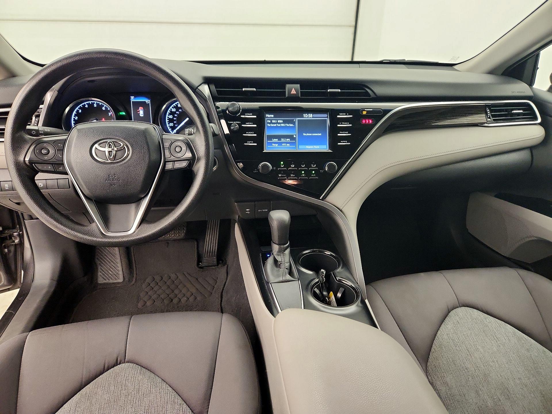 Thumbnail: 2018 Toyota Camry - 9