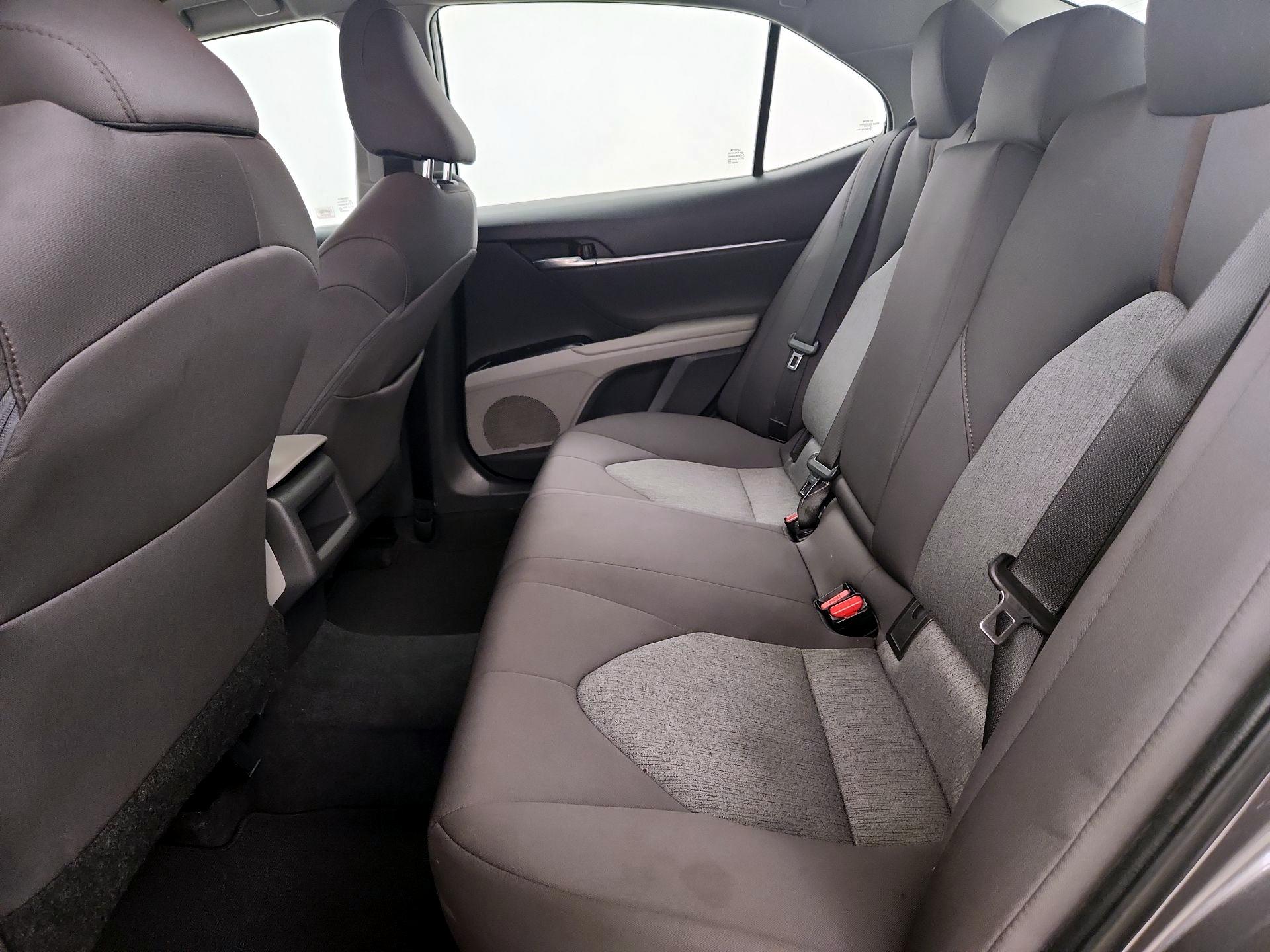 Thumbnail: 2018 Toyota Camry - 19