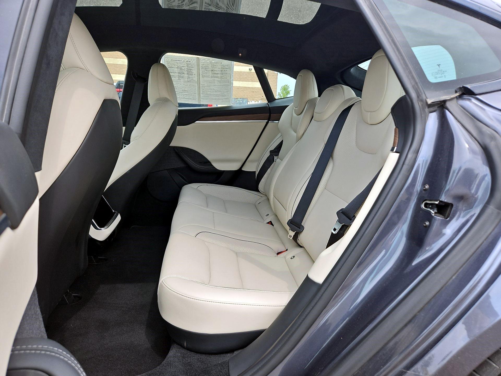 Thumbnail: 2021 Tesla Model S - 17