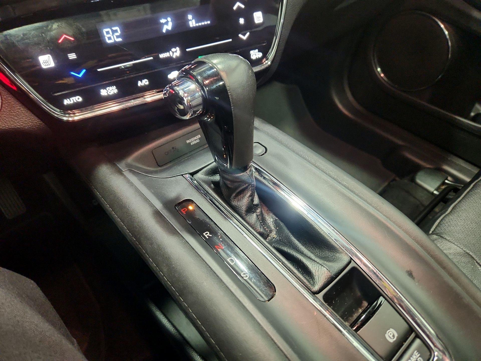 Thumbnail: 2022 Honda HR-V - 17