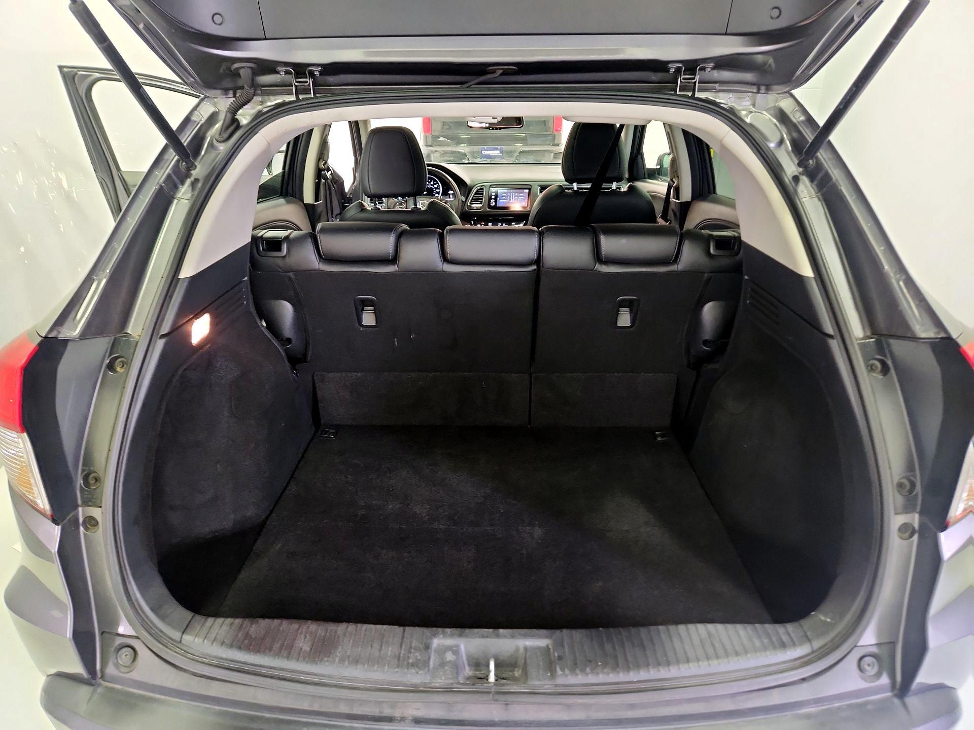 Thumbnail: 2022 Honda HR-V - 20