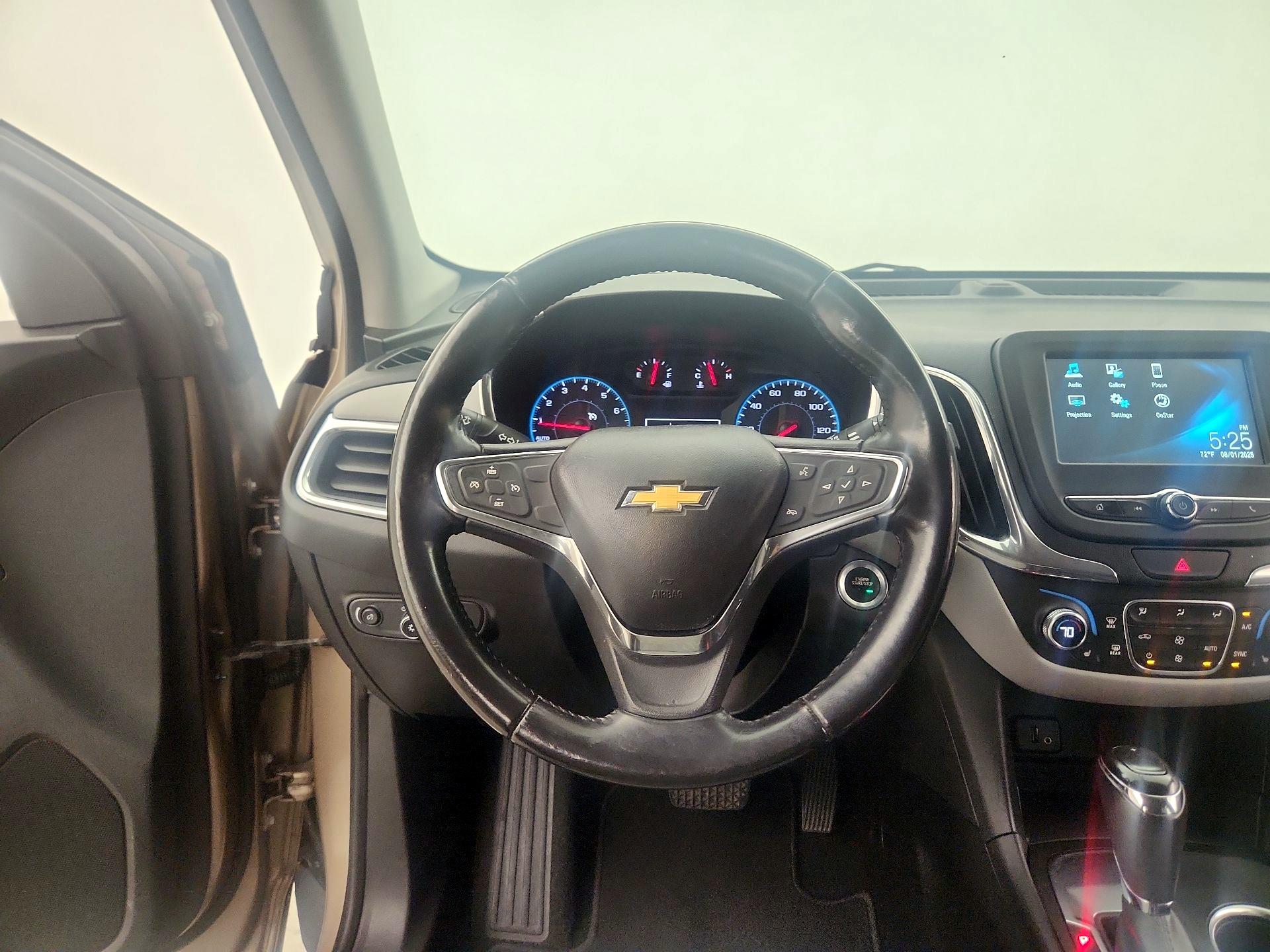 Thumbnail: 2018 Chevrolet Equinox - 10