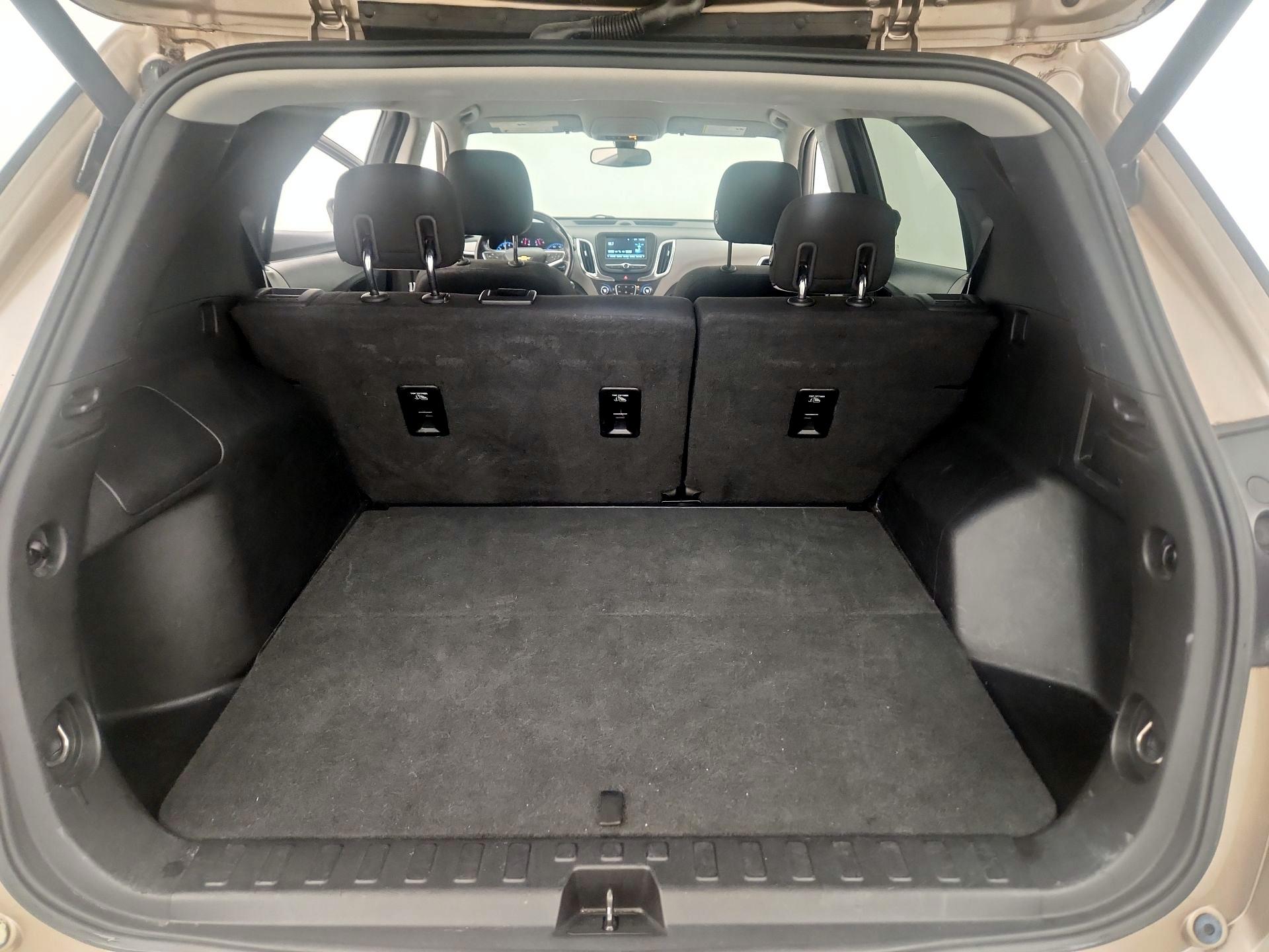 Thumbnail: 2018 Chevrolet Equinox - 20