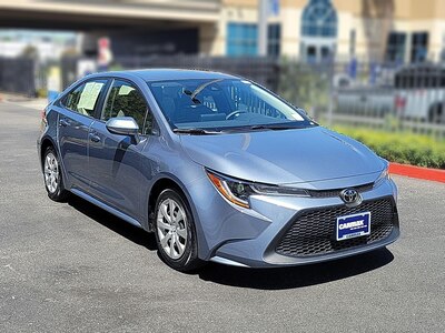 2022 corolla le