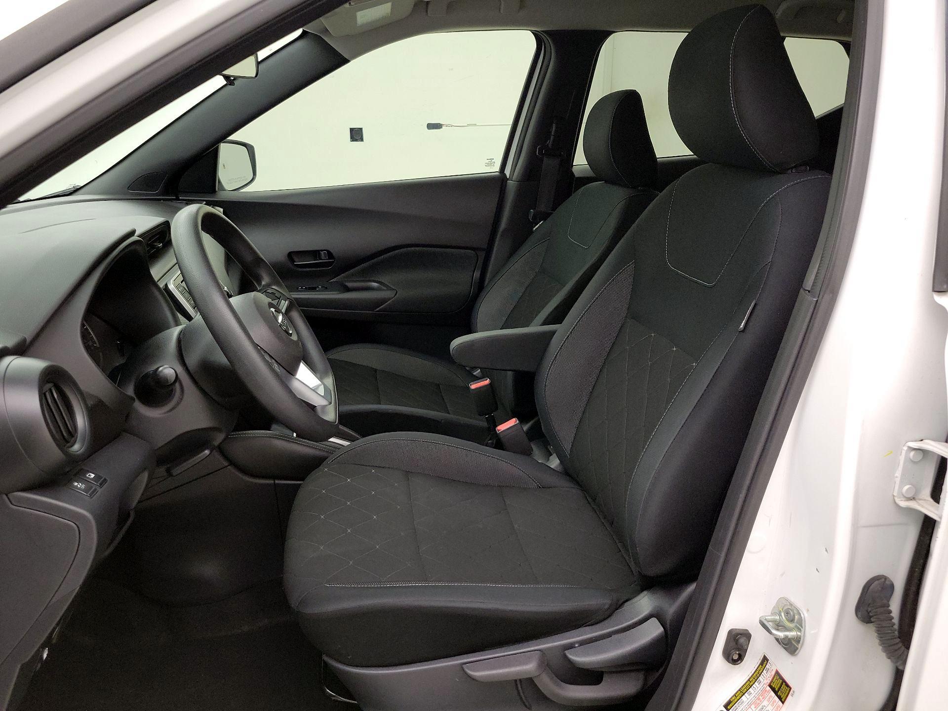 Thumbnail: 2019 Nissan Kicks - 11