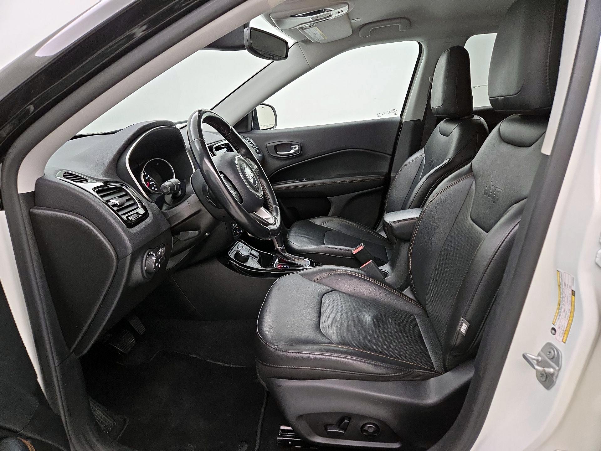 Thumbnail: 2019 Jeep Compass - 11