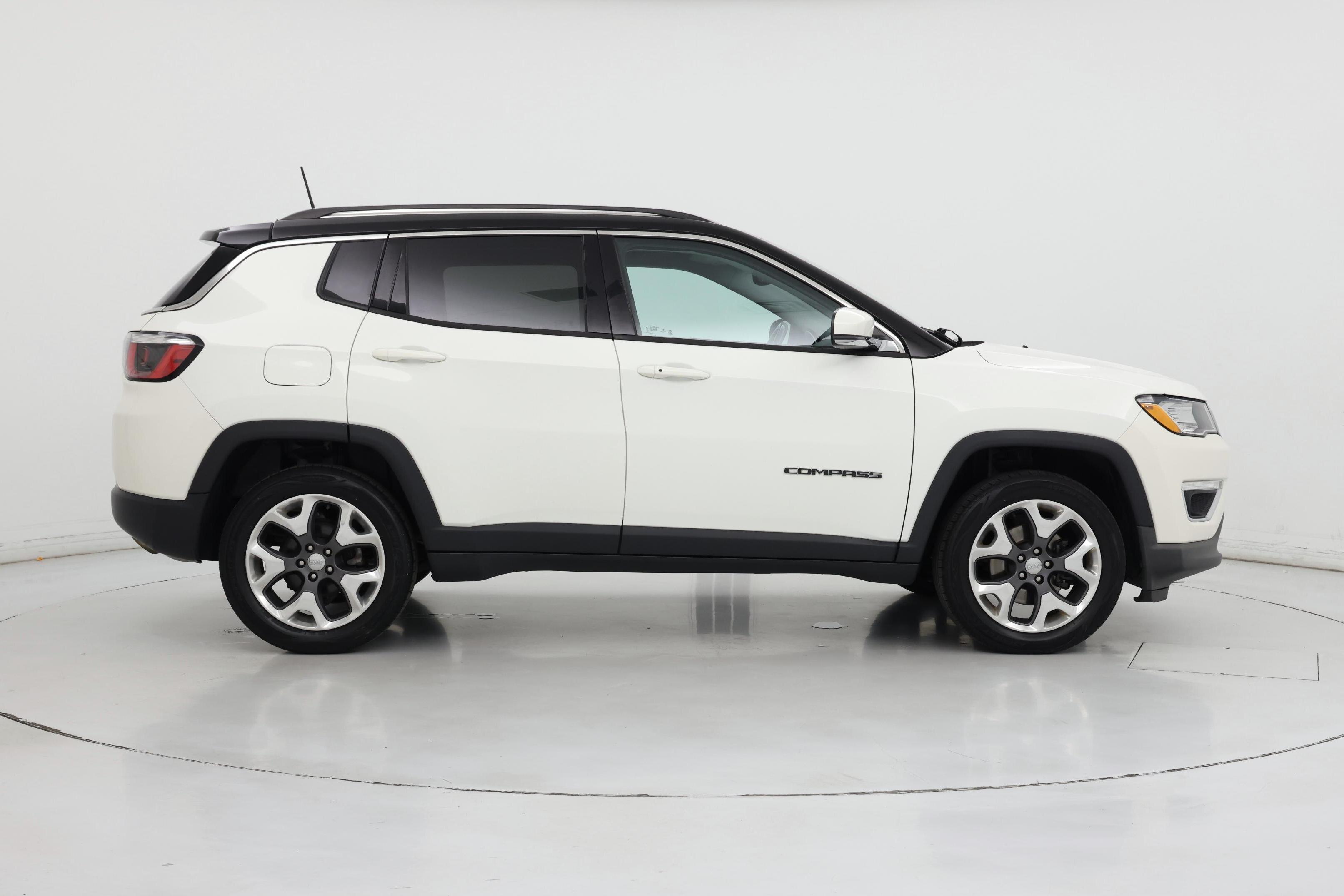 Thumbnail: 2019 Jeep Compass - 7