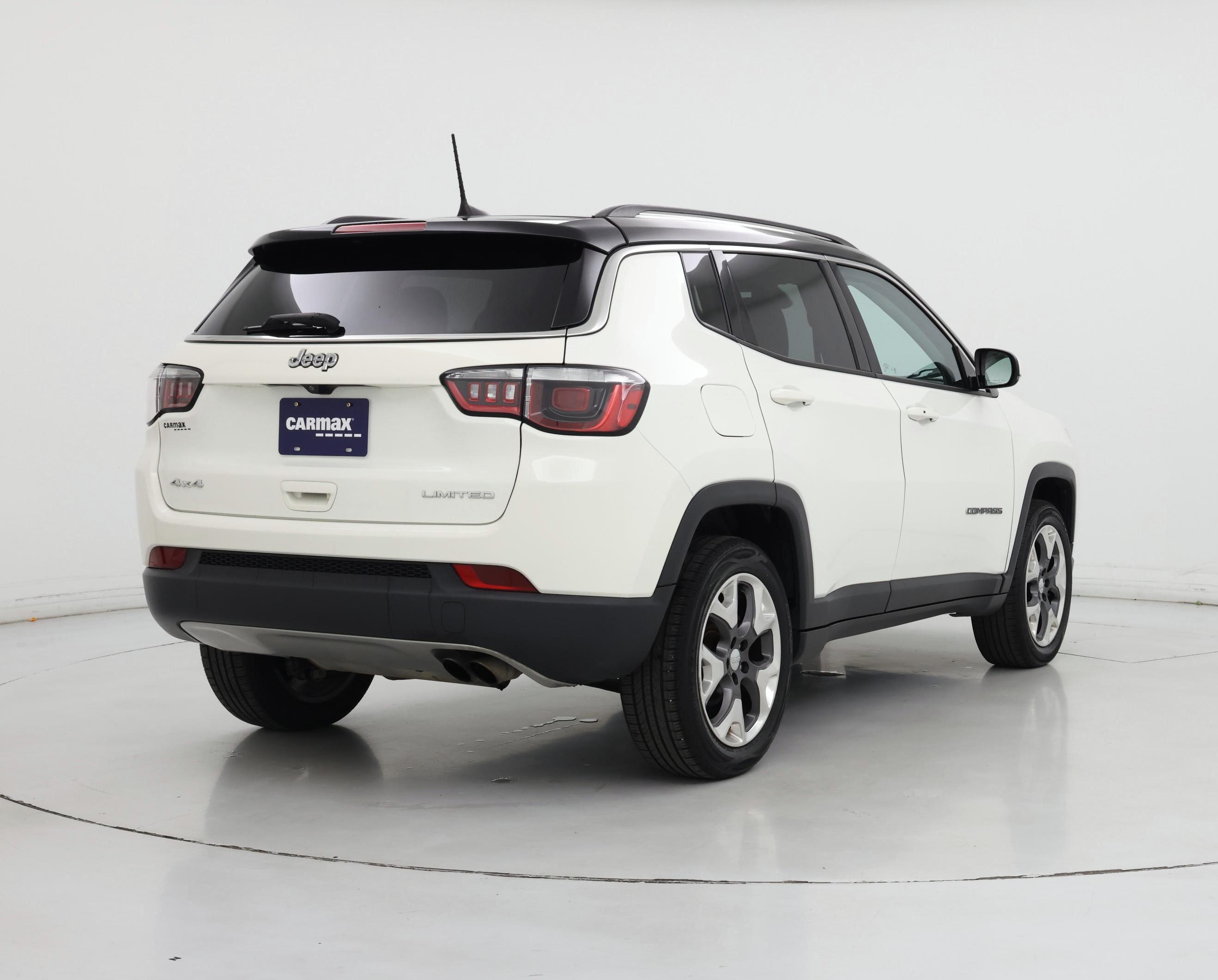 Thumbnail: 2019 Jeep Compass - 8